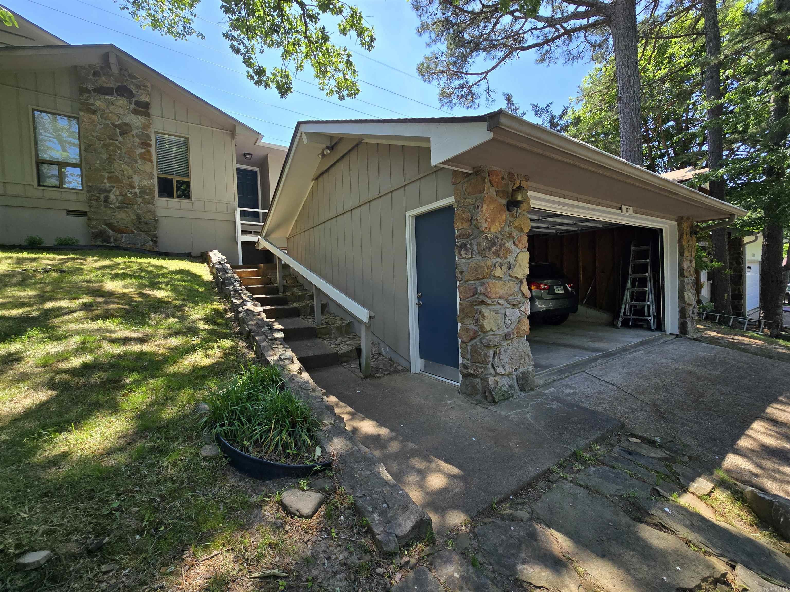Lakewood Hills - Residential