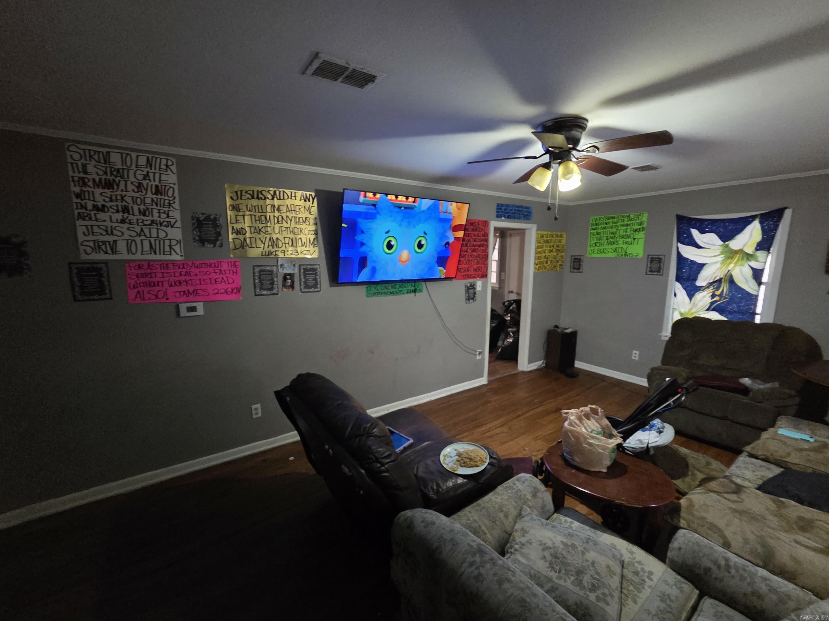 SHADY GROVE - Residential