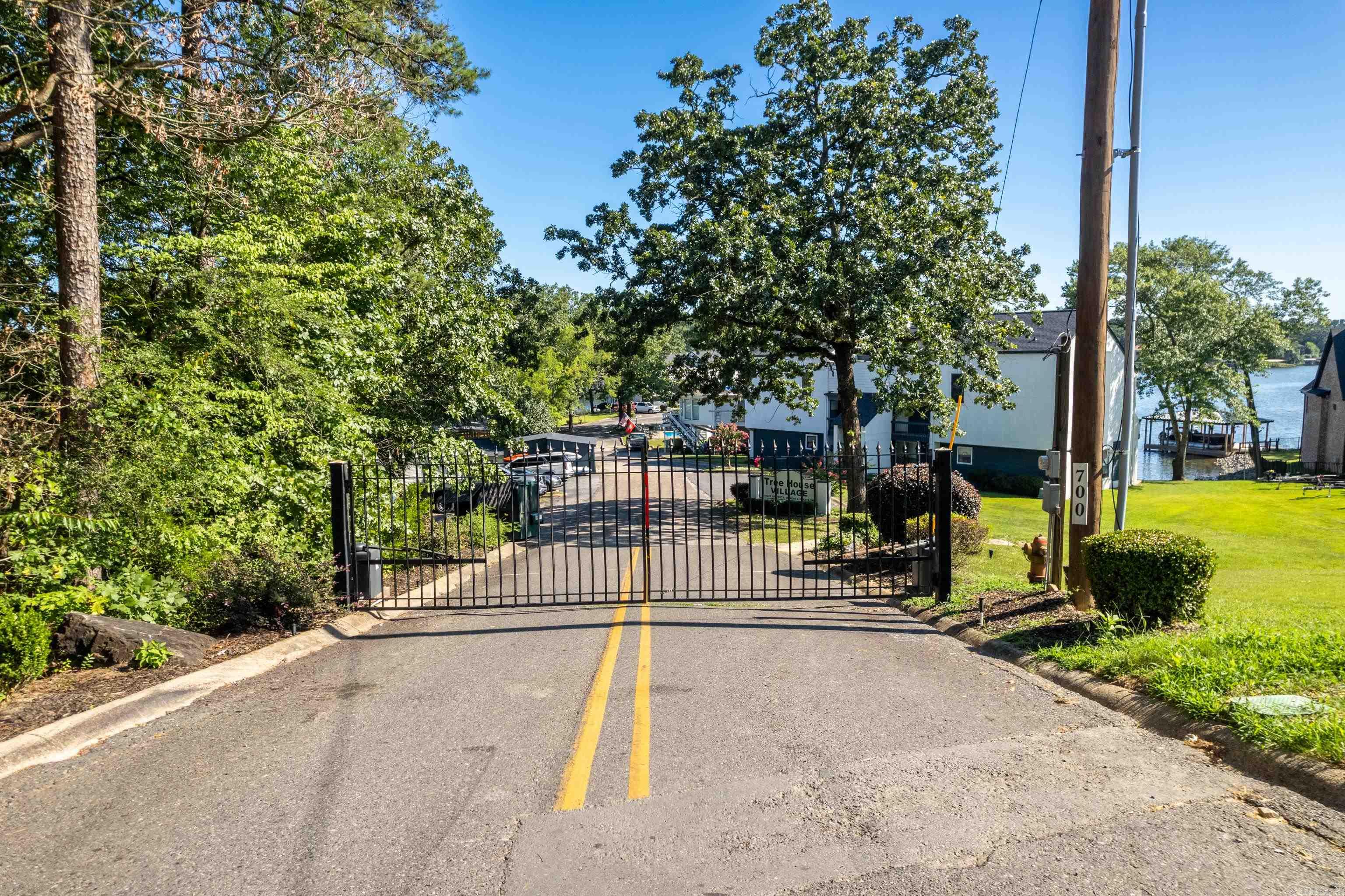 Treehouse Condo Phase II - Residential