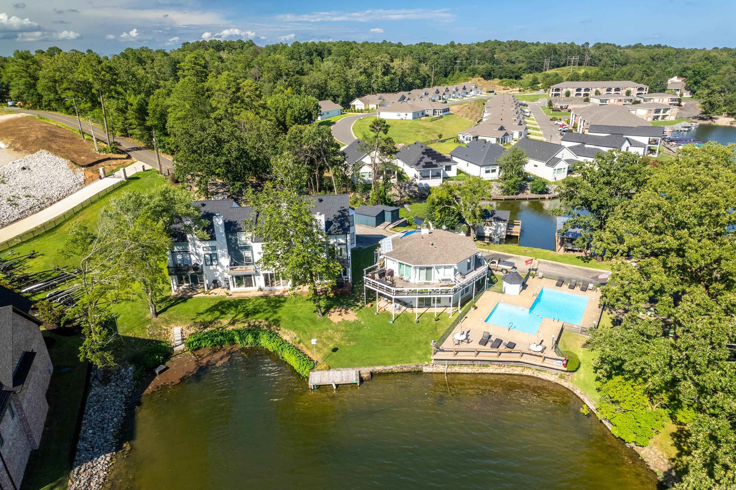 Treehouse Condo Phase II - Residential
