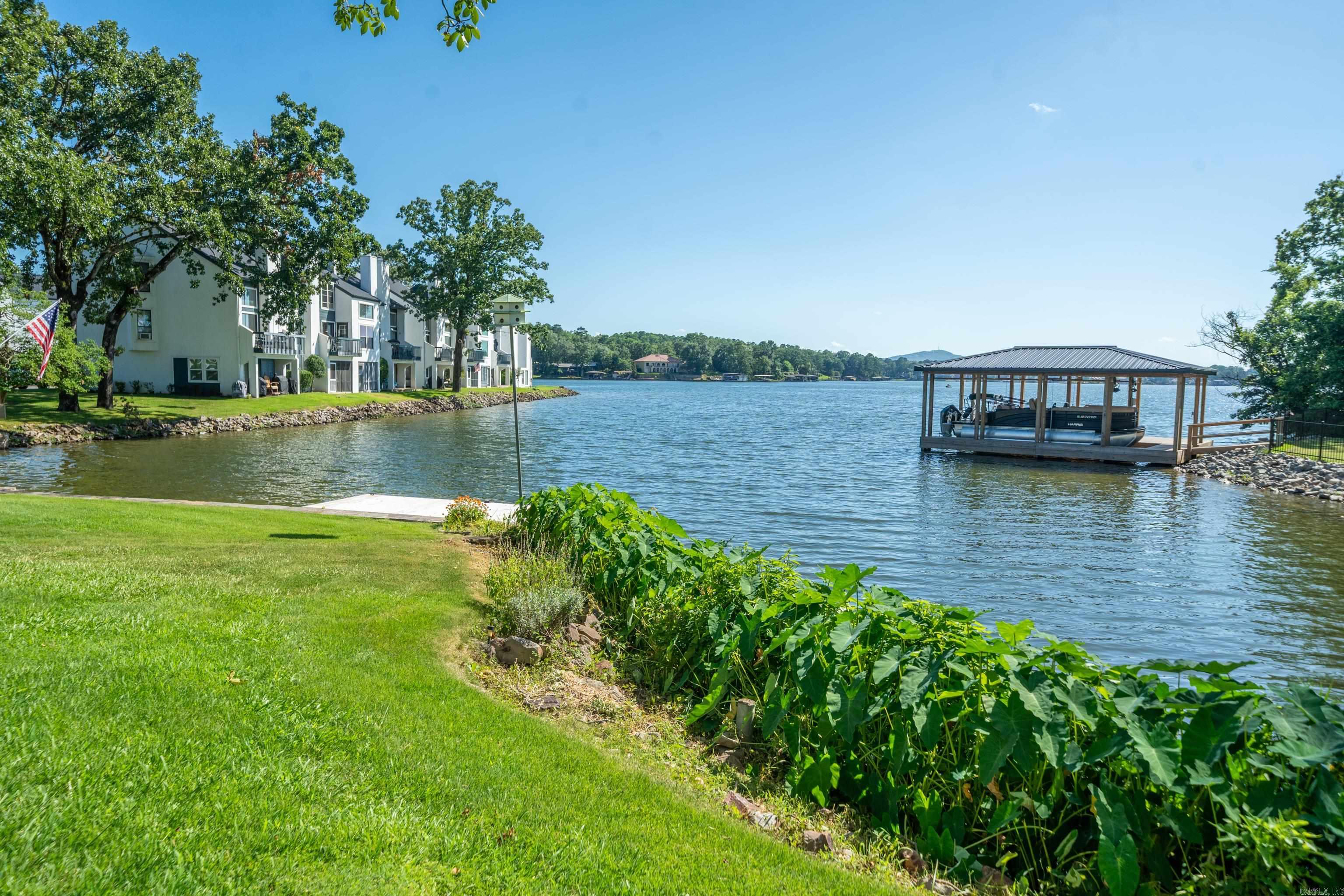 Treehouse Condo Phase II - Residential