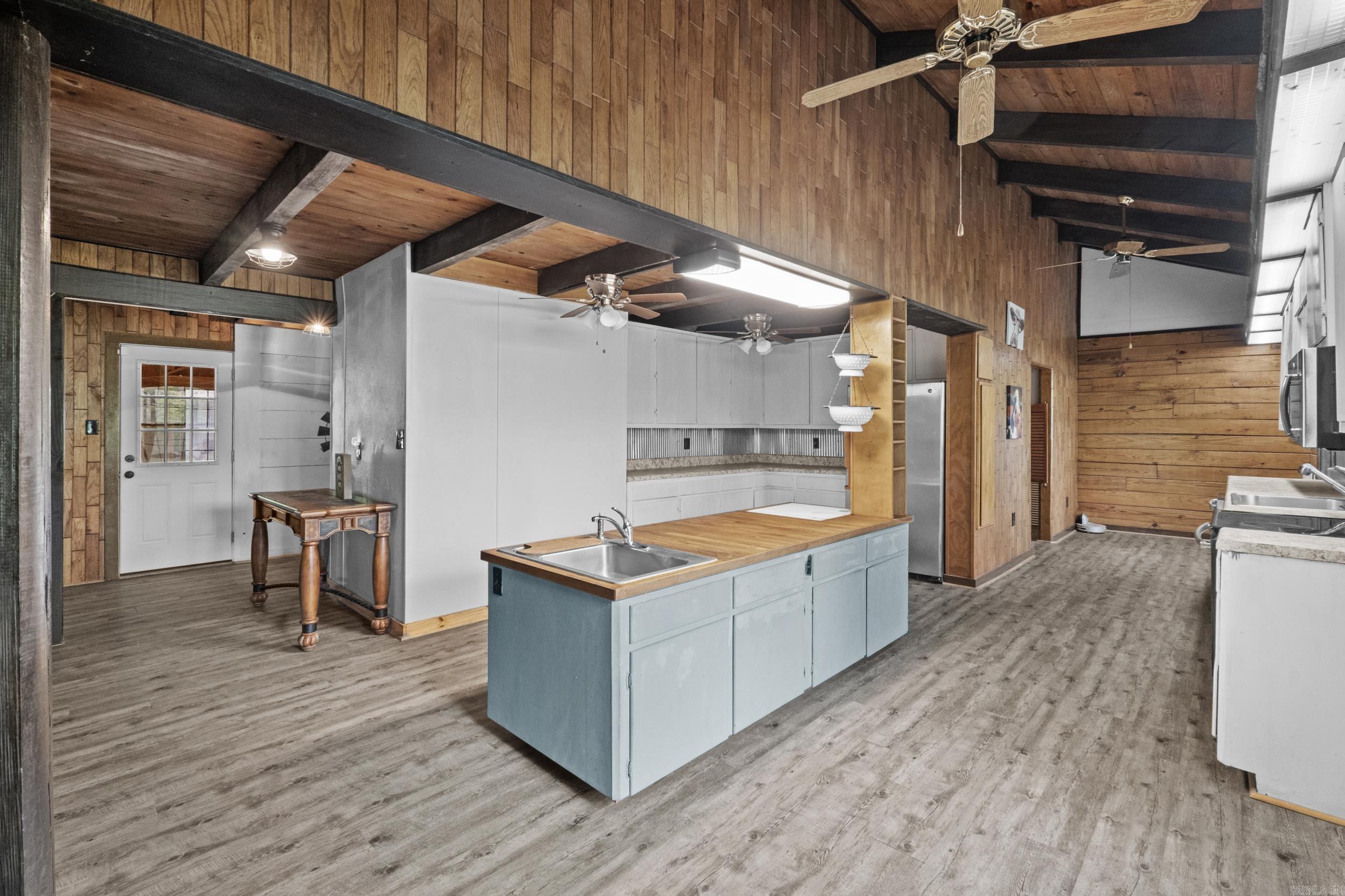 Pride Gap Ranchos - Residential