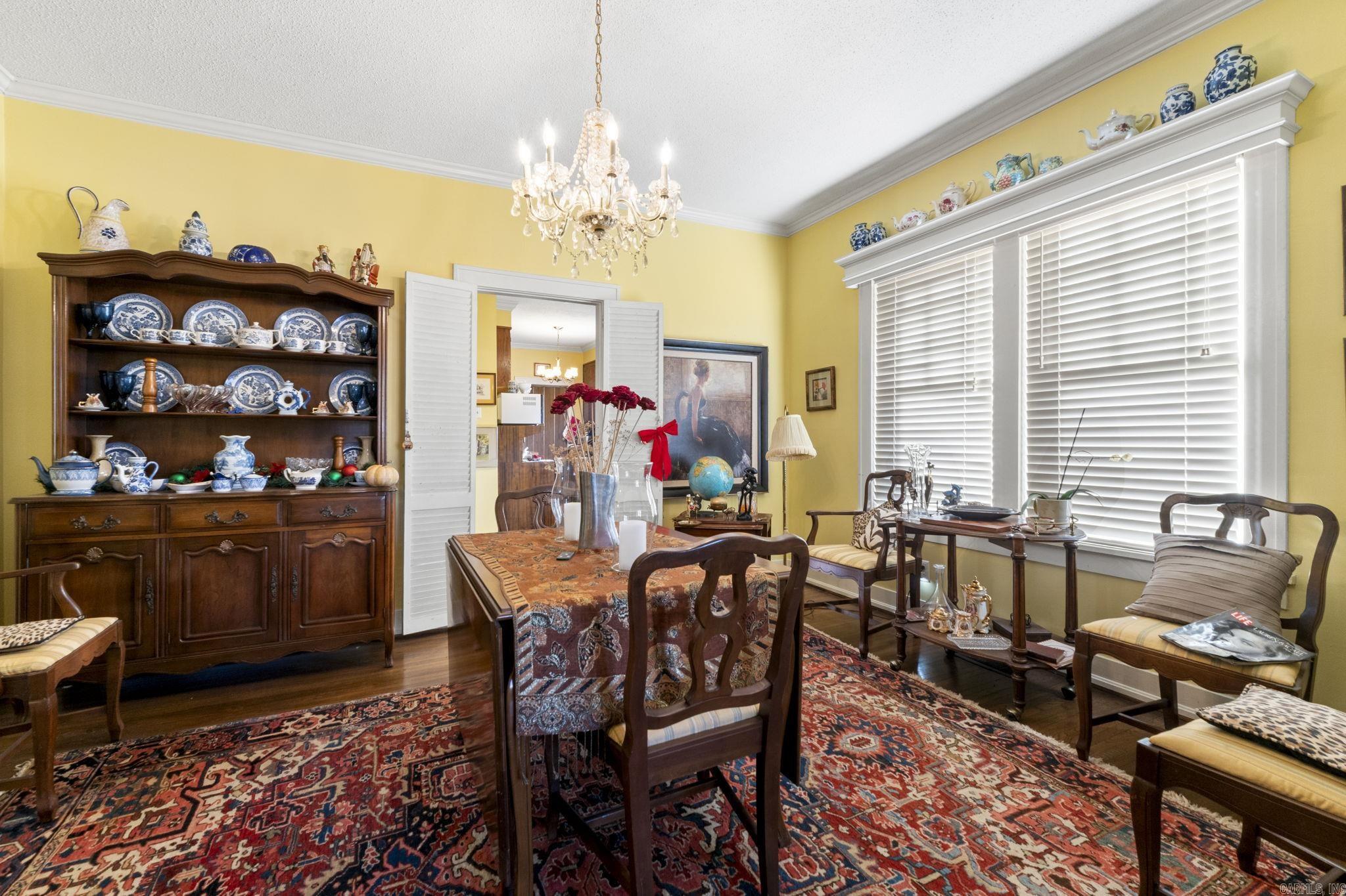 NEWTONS - Residential