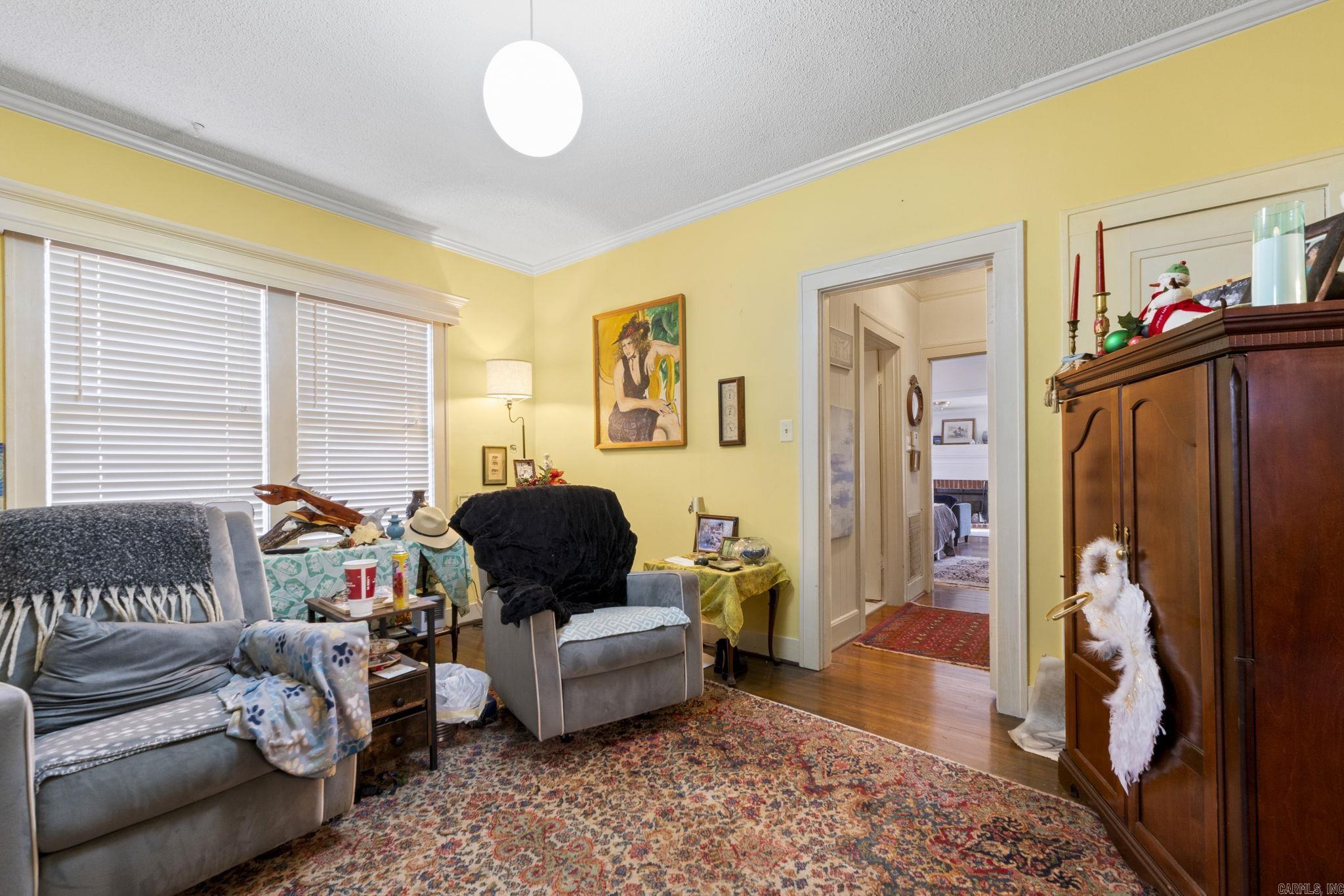 NEWTONS - Residential