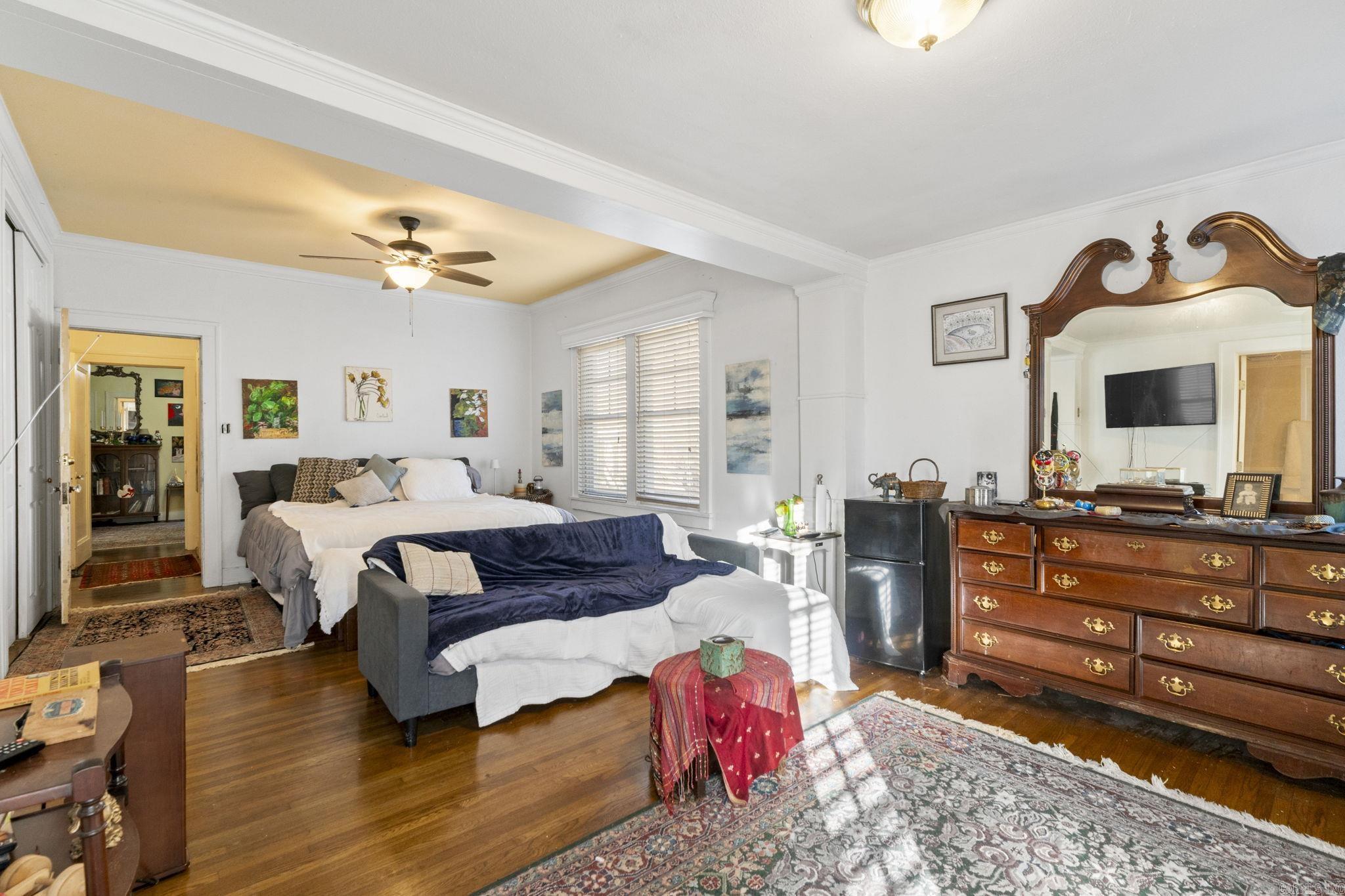 NEWTONS - Residential