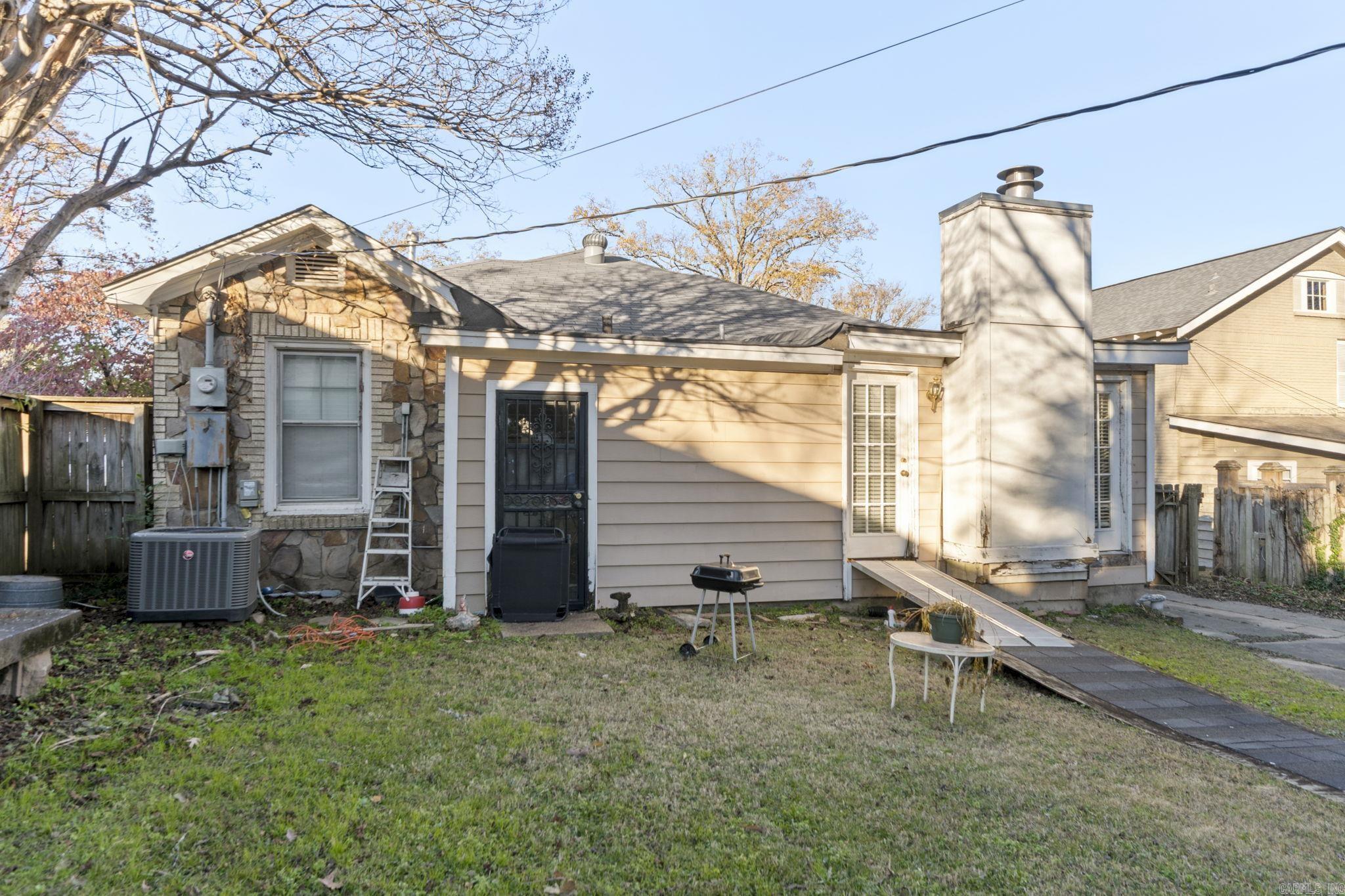 NEWTONS - Residential