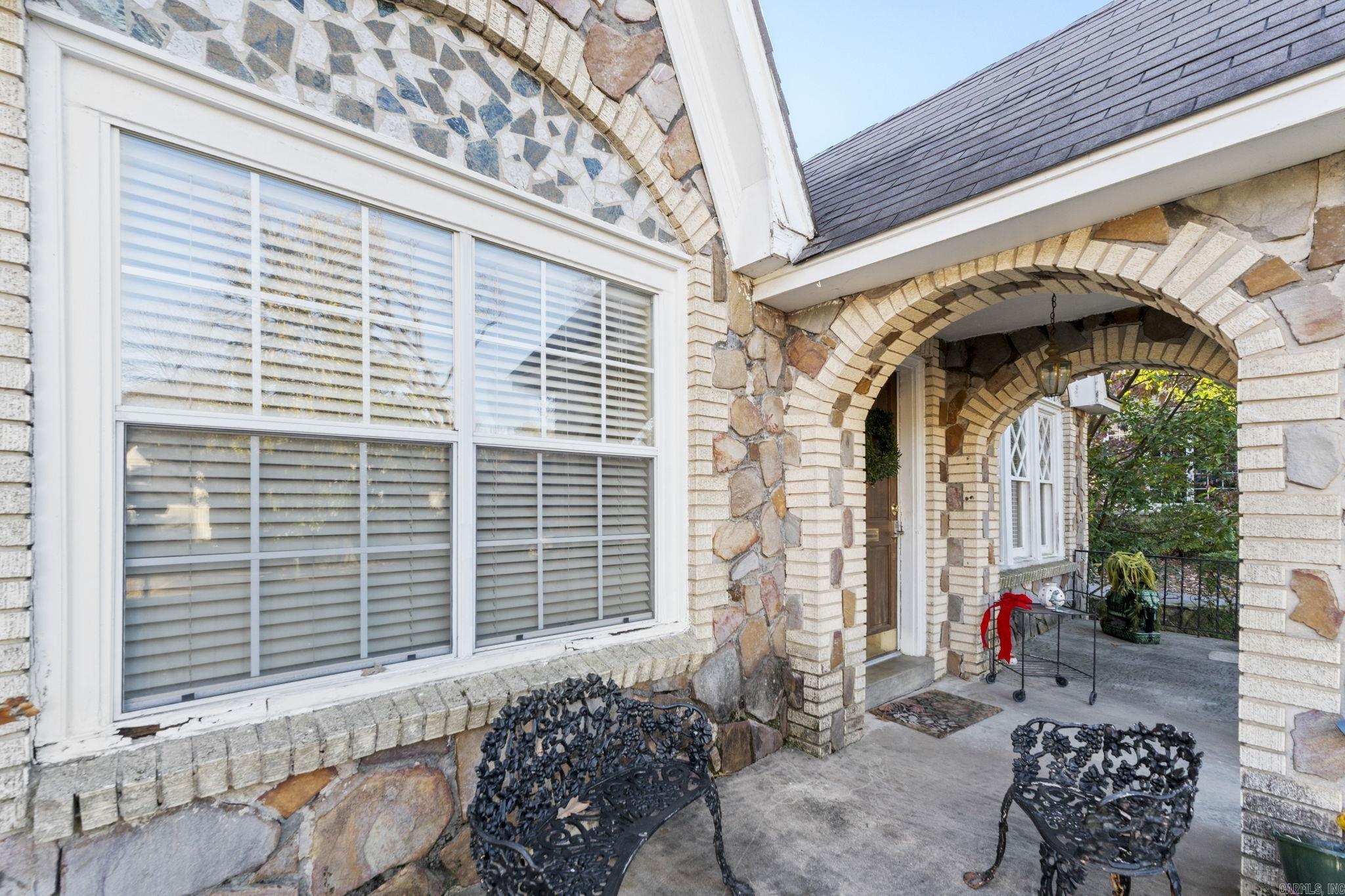 NEWTONS - Residential