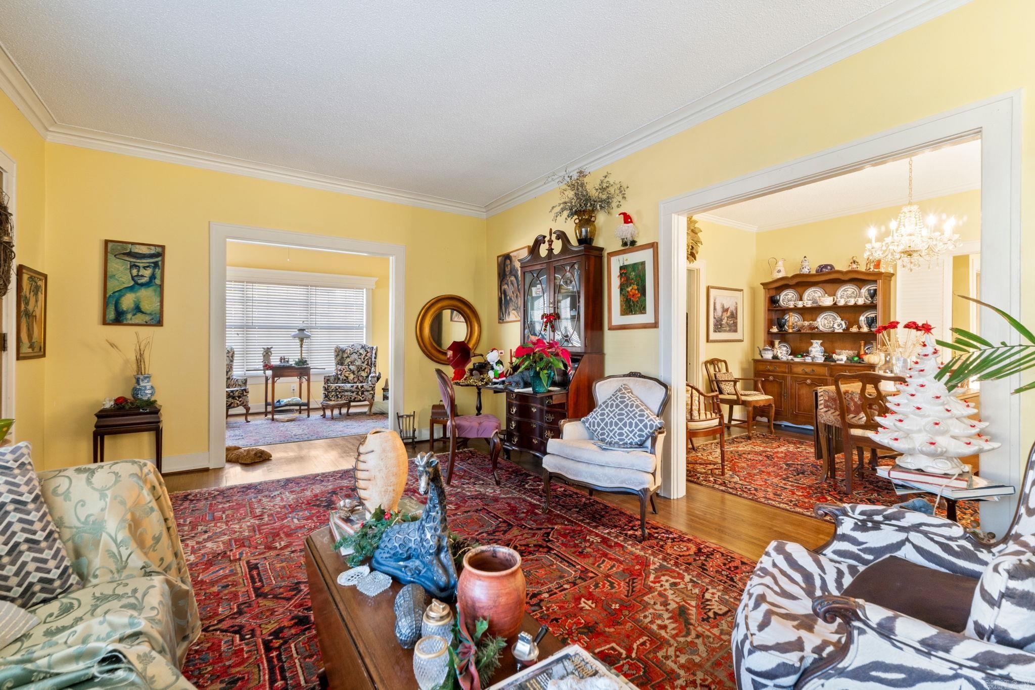 NEWTONS - Residential