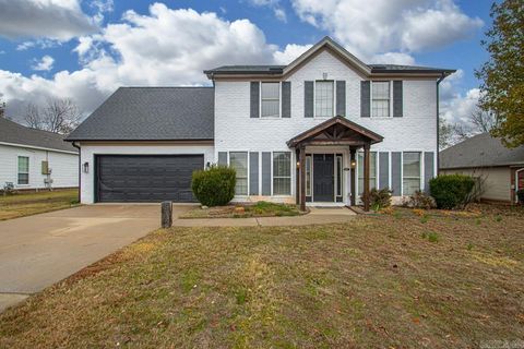 Photo of 3712 Hazelwood Drive, Benton, AR 72015 (MLS # 25049583)