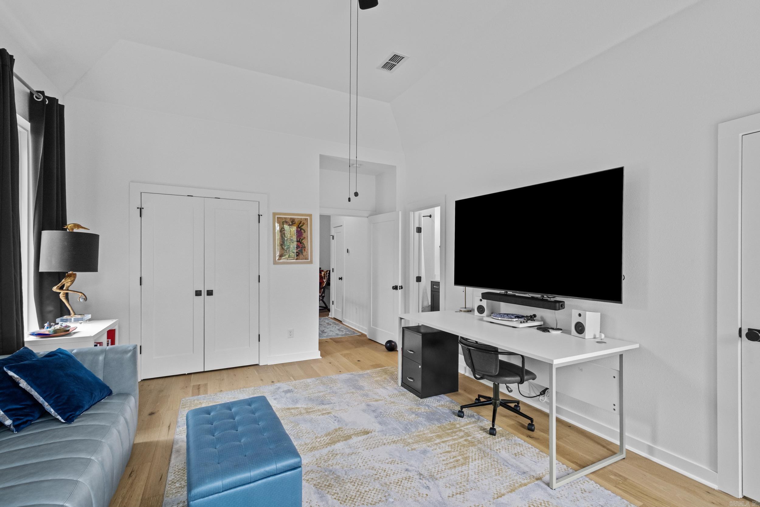CITY OF LR L14 - Residential