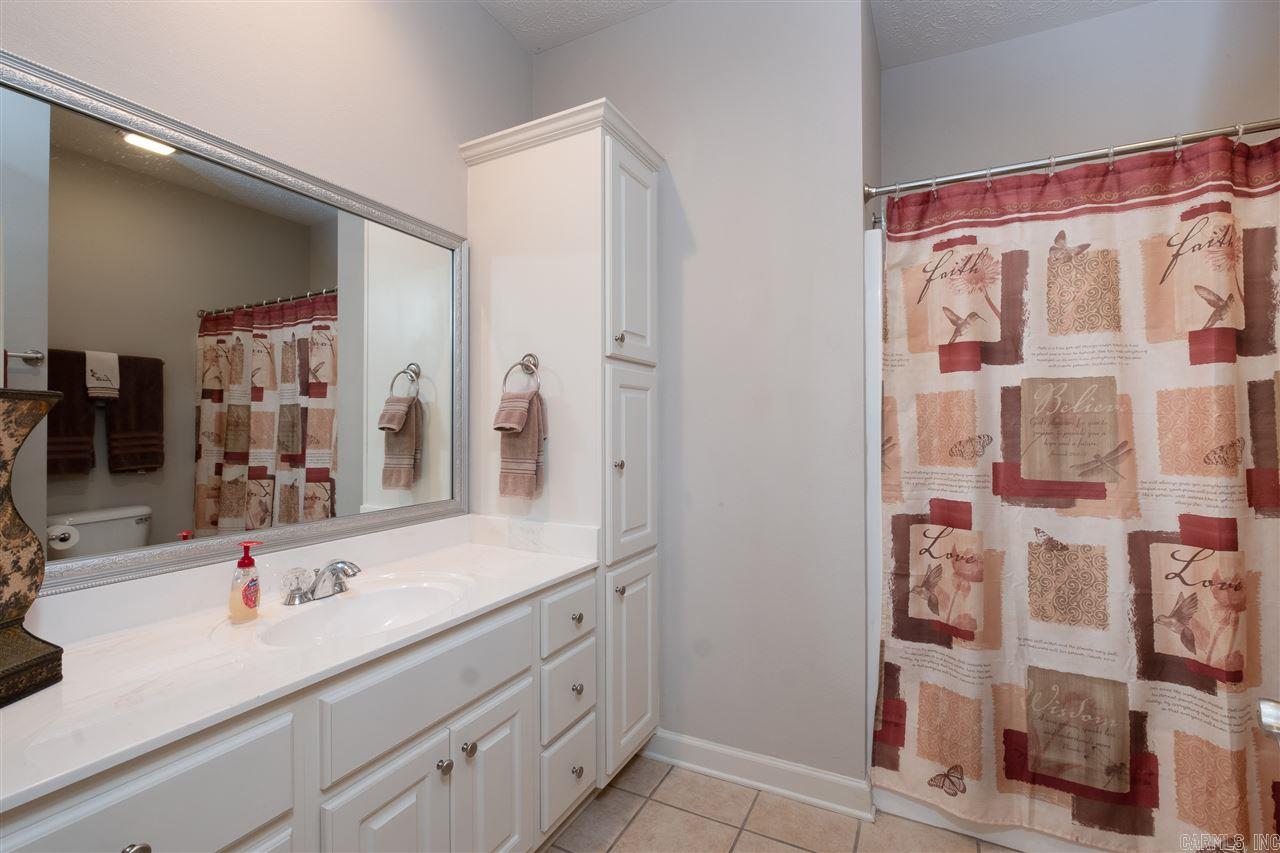 MAUMELLE VALLEY ESTATES - Residential