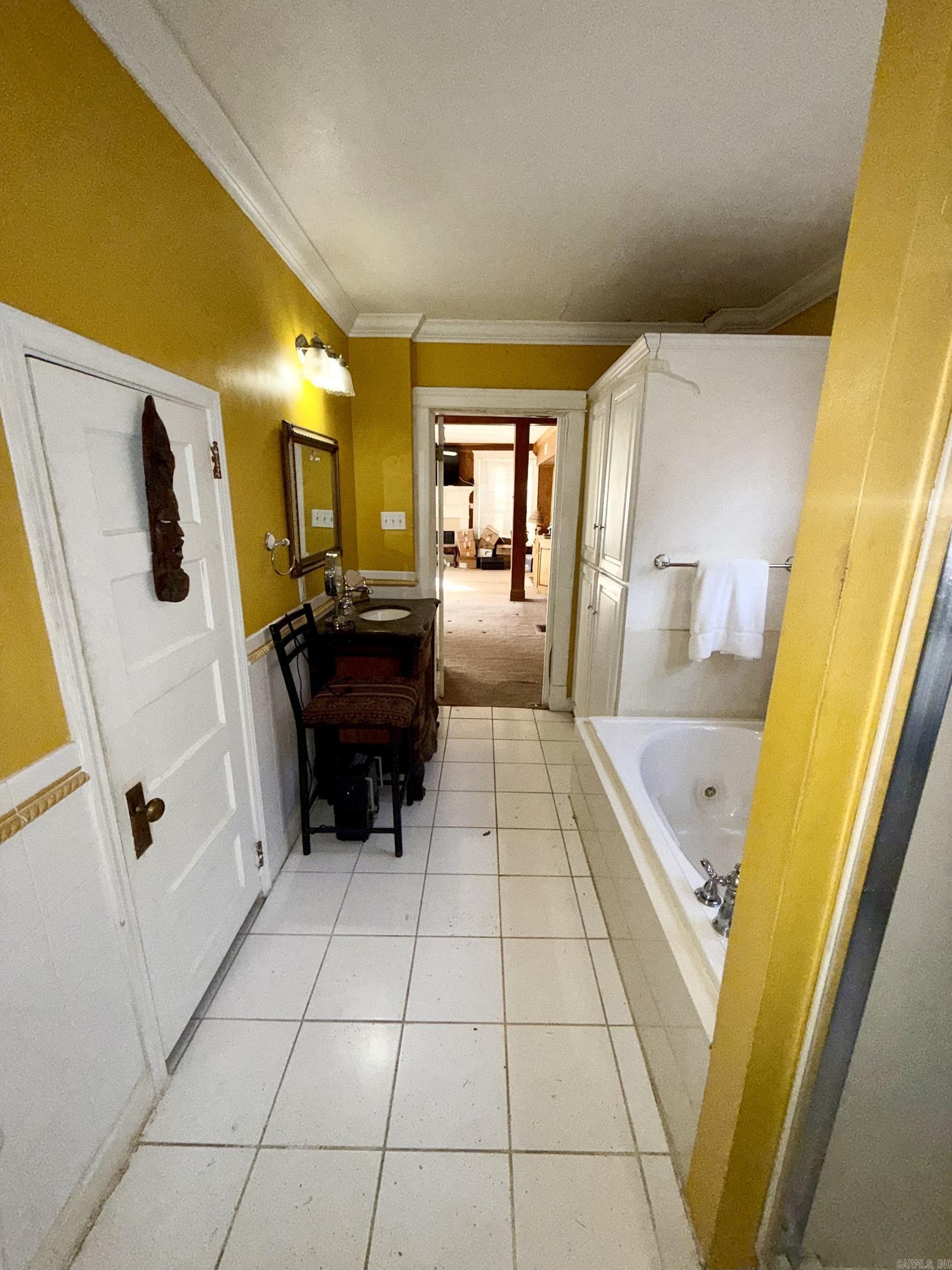 FOREST HILL - Residential