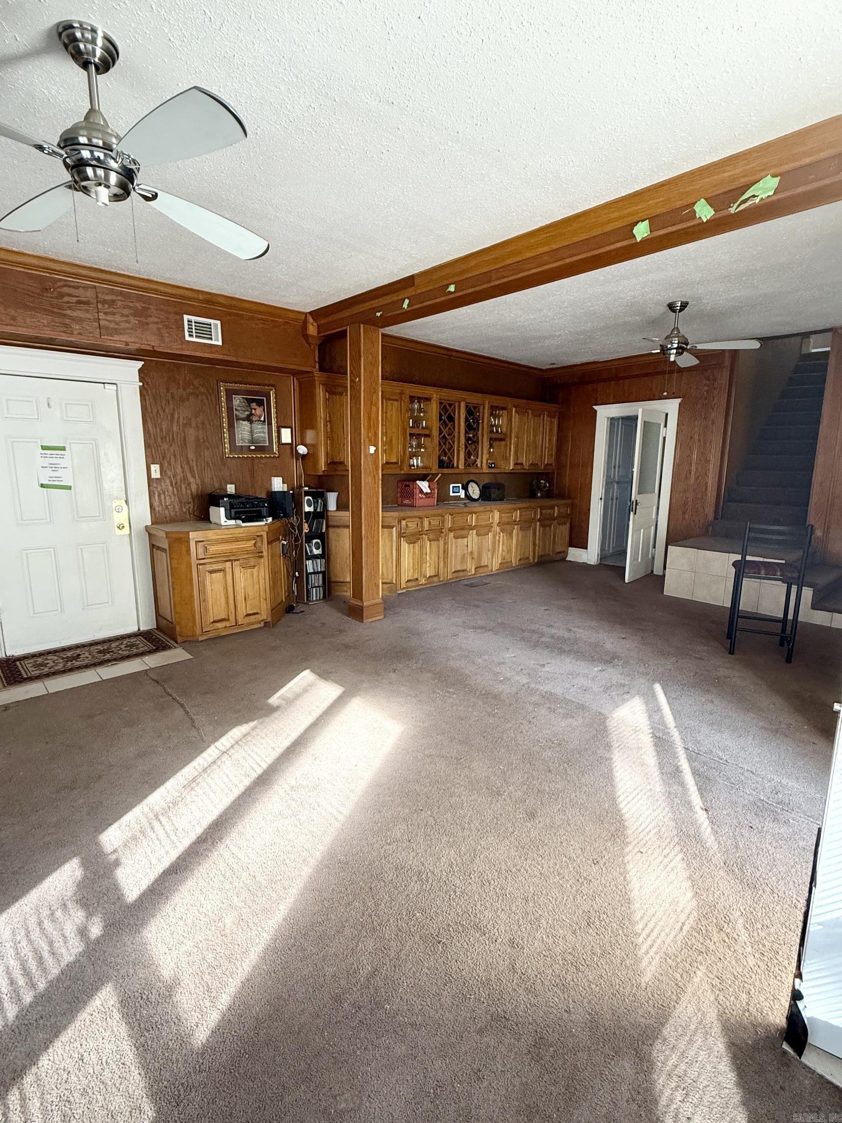 FOREST HILL - Residential