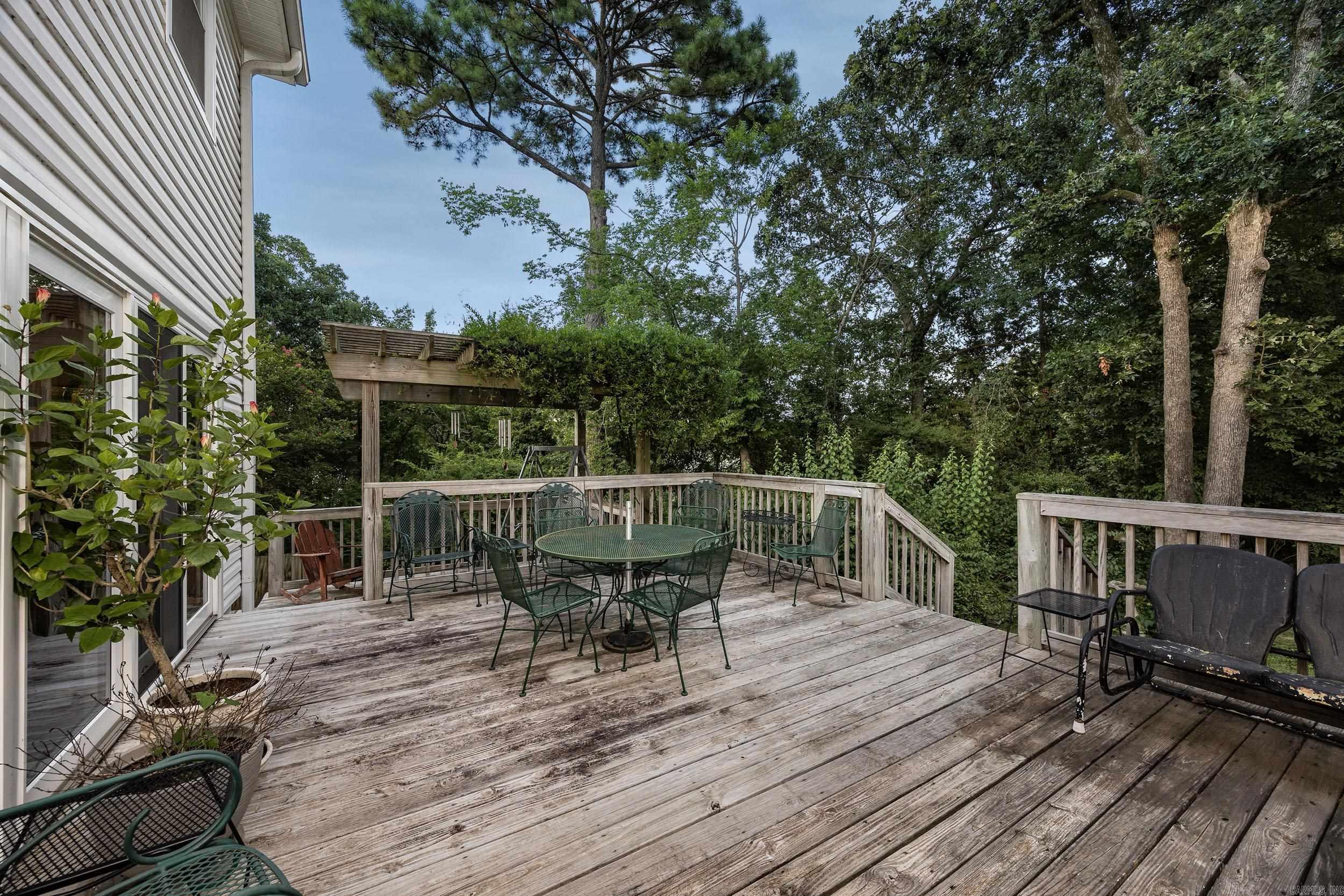 MARLOWE MANOR - Residential