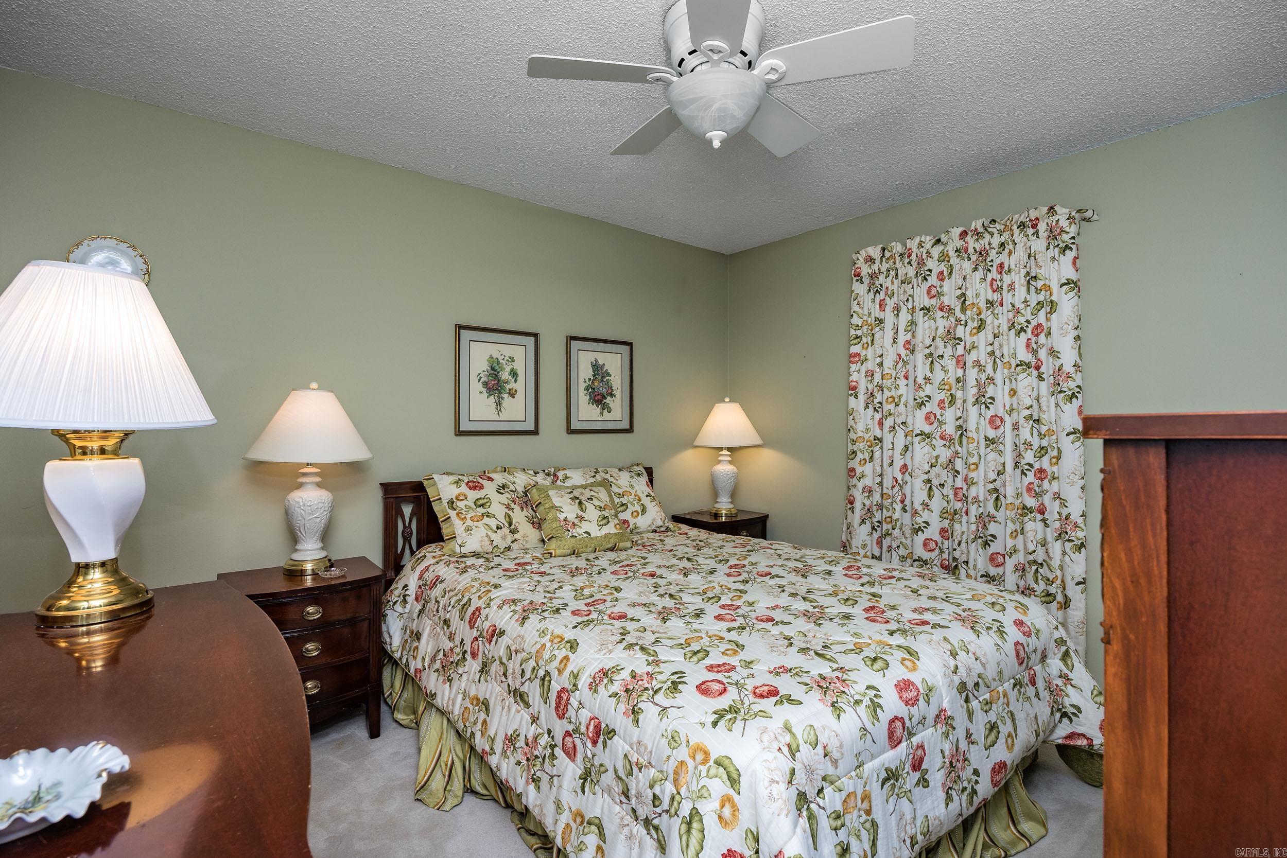 MARLOWE MANOR - Residential