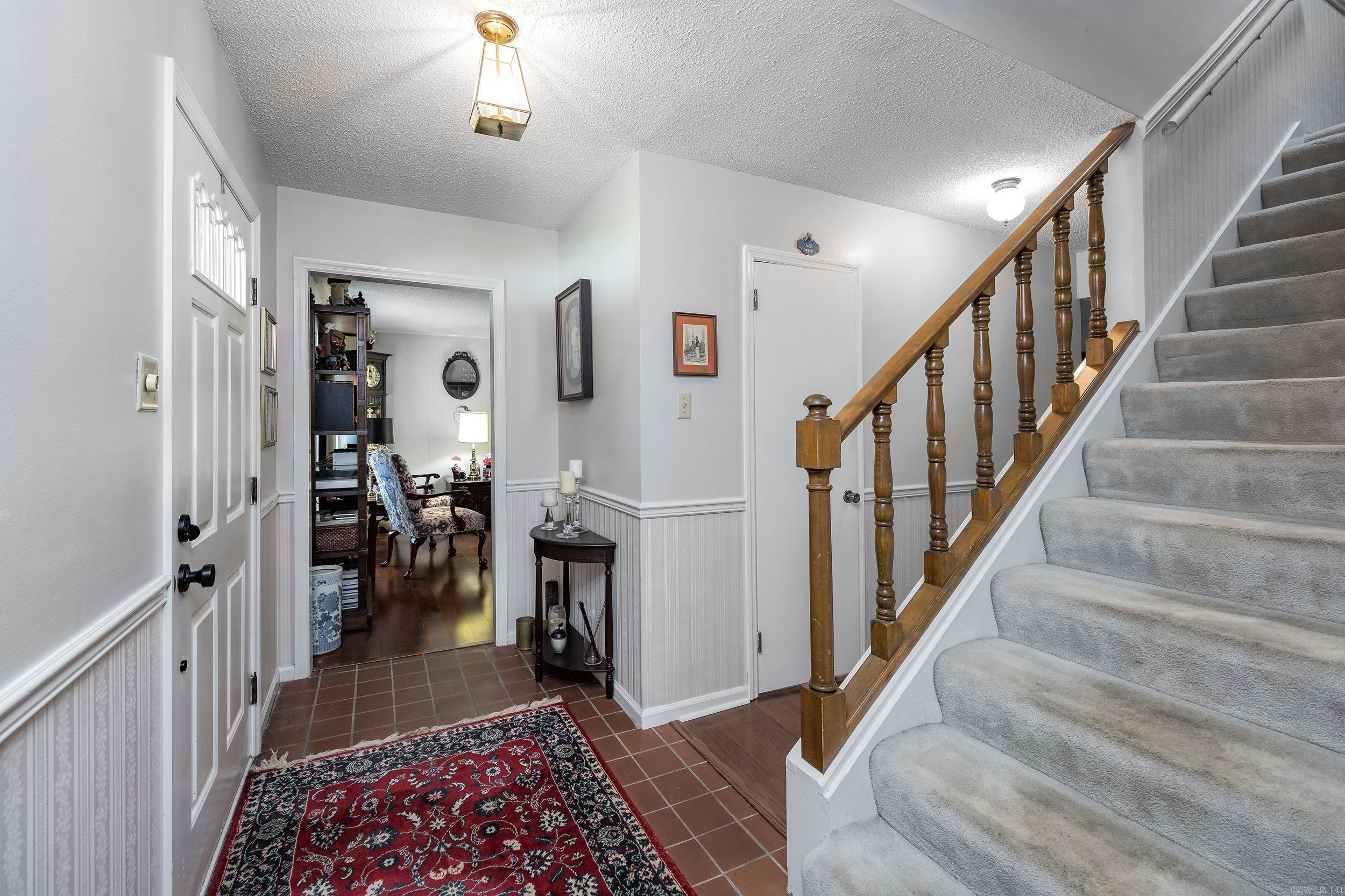 MARLOWE MANOR - Residential