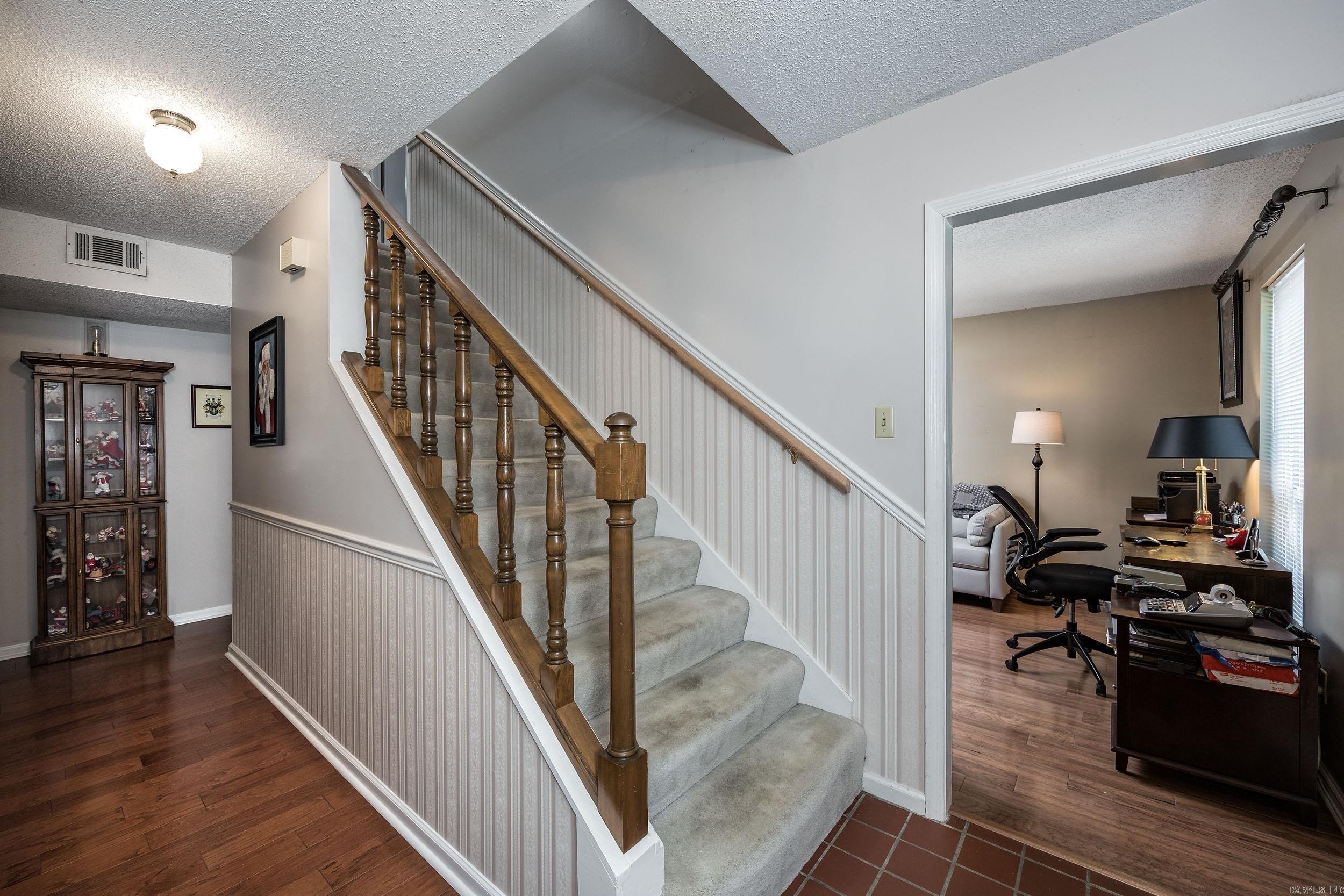 MARLOWE MANOR - Residential