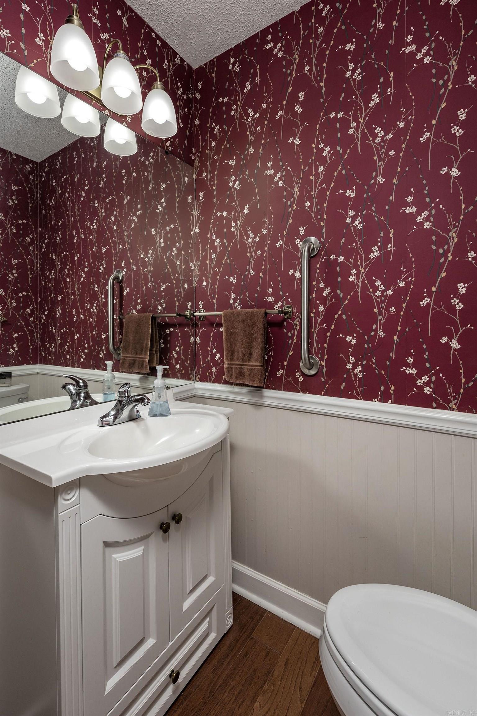 MARLOWE MANOR - Residential