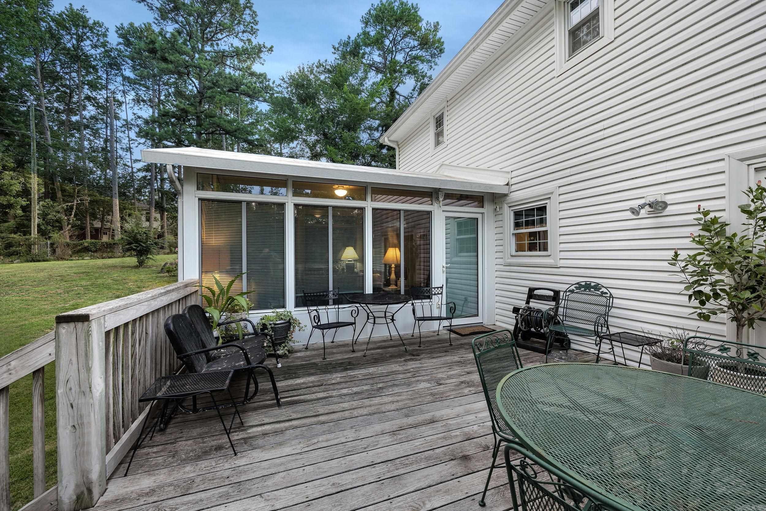 MARLOWE MANOR - Residential