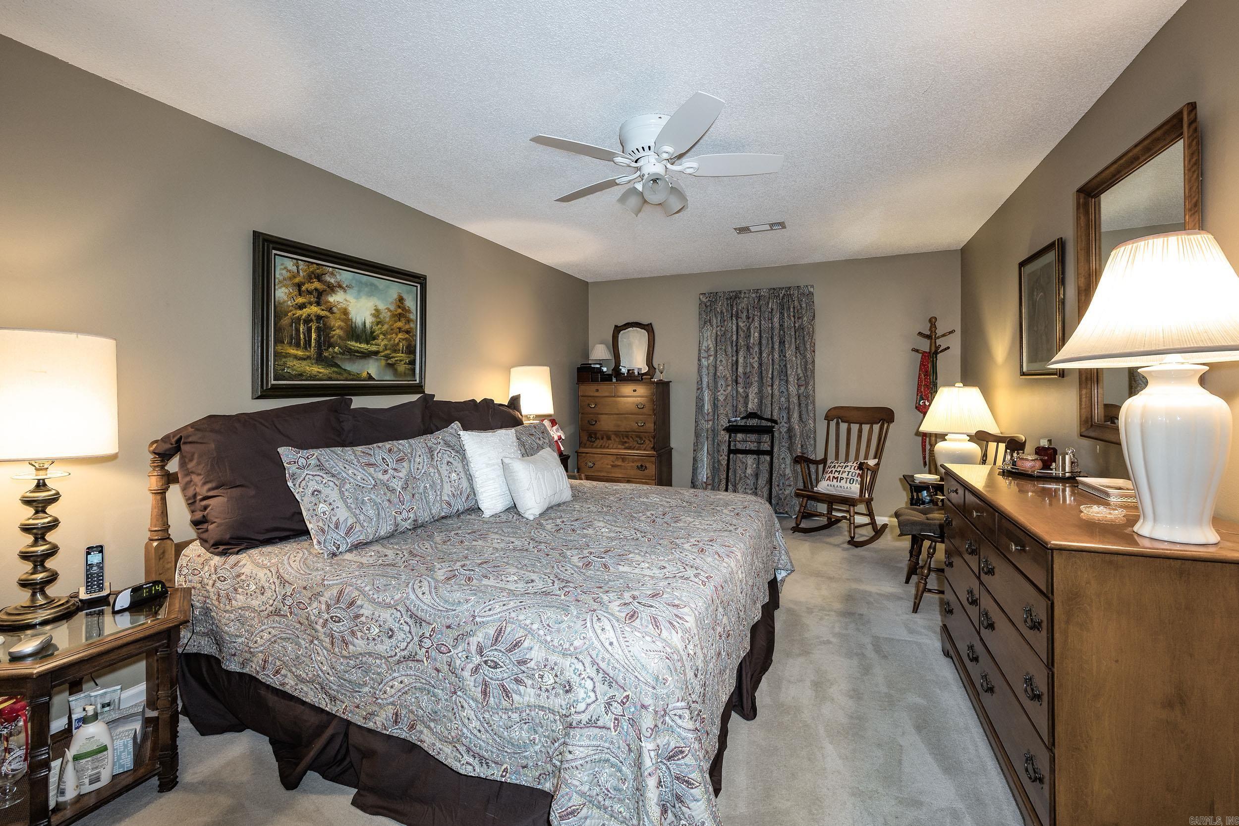 MARLOWE MANOR - Residential