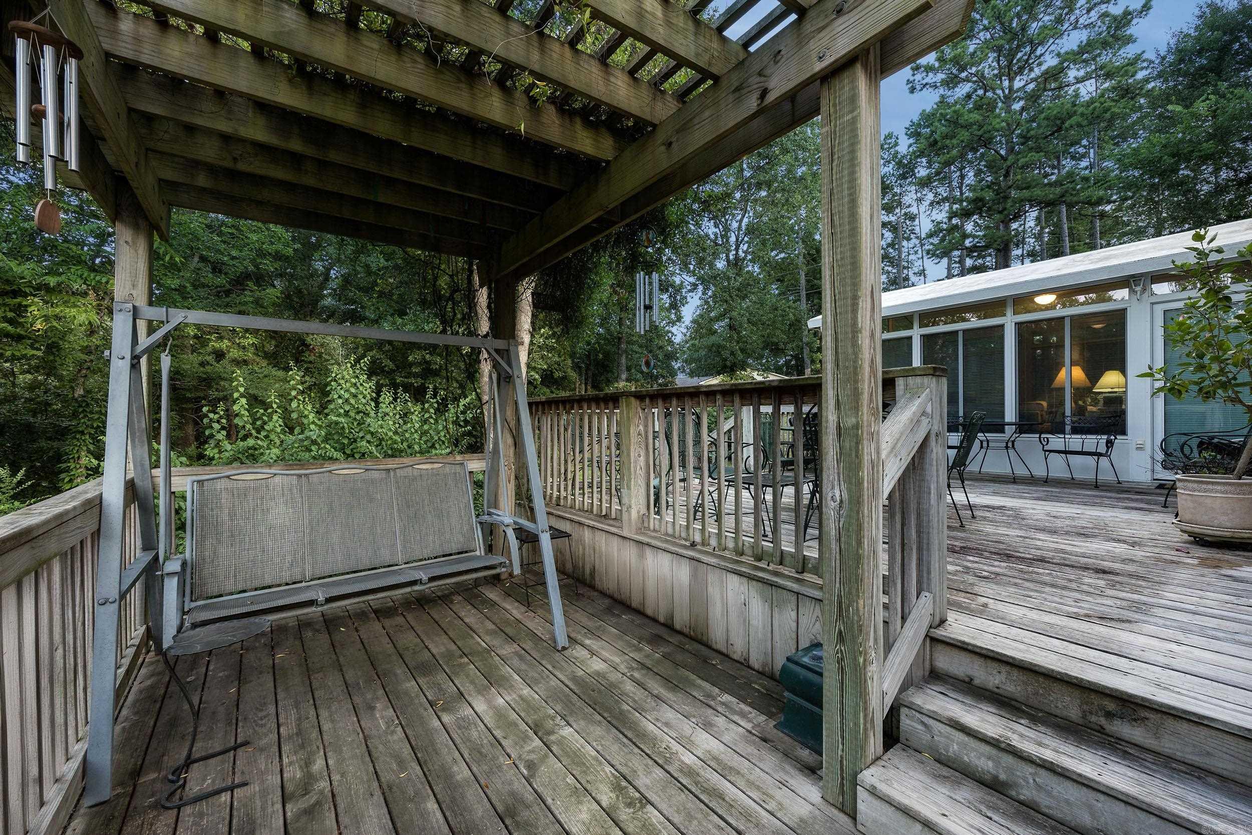 MARLOWE MANOR - Residential