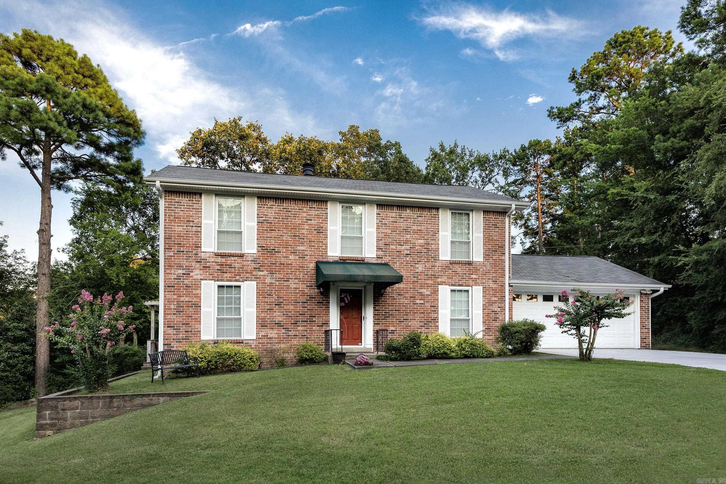 MARLOWE MANOR - Residential