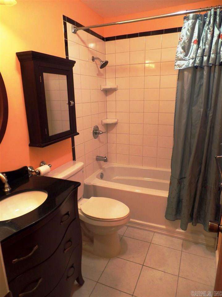 OTTER CREEK COMMUNITY - Residential