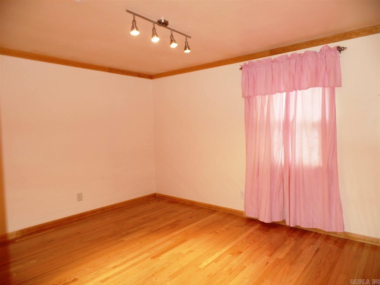 OTTER CREEK COMMUNITY - Residential