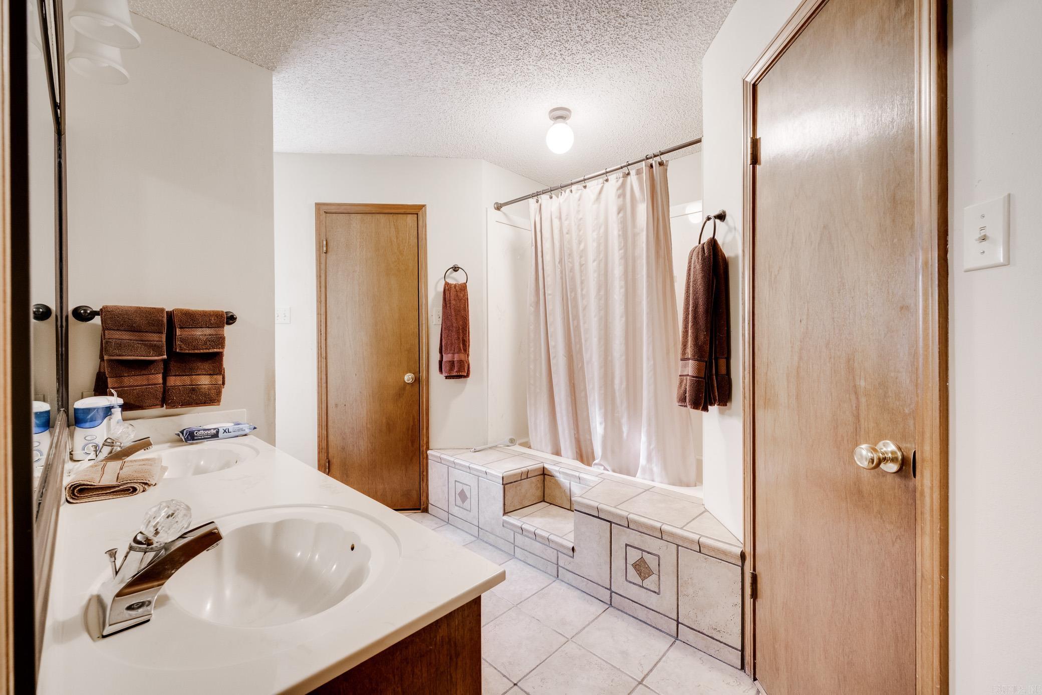 NORTHLAKE SUB - JACKSONVILLE - Residential