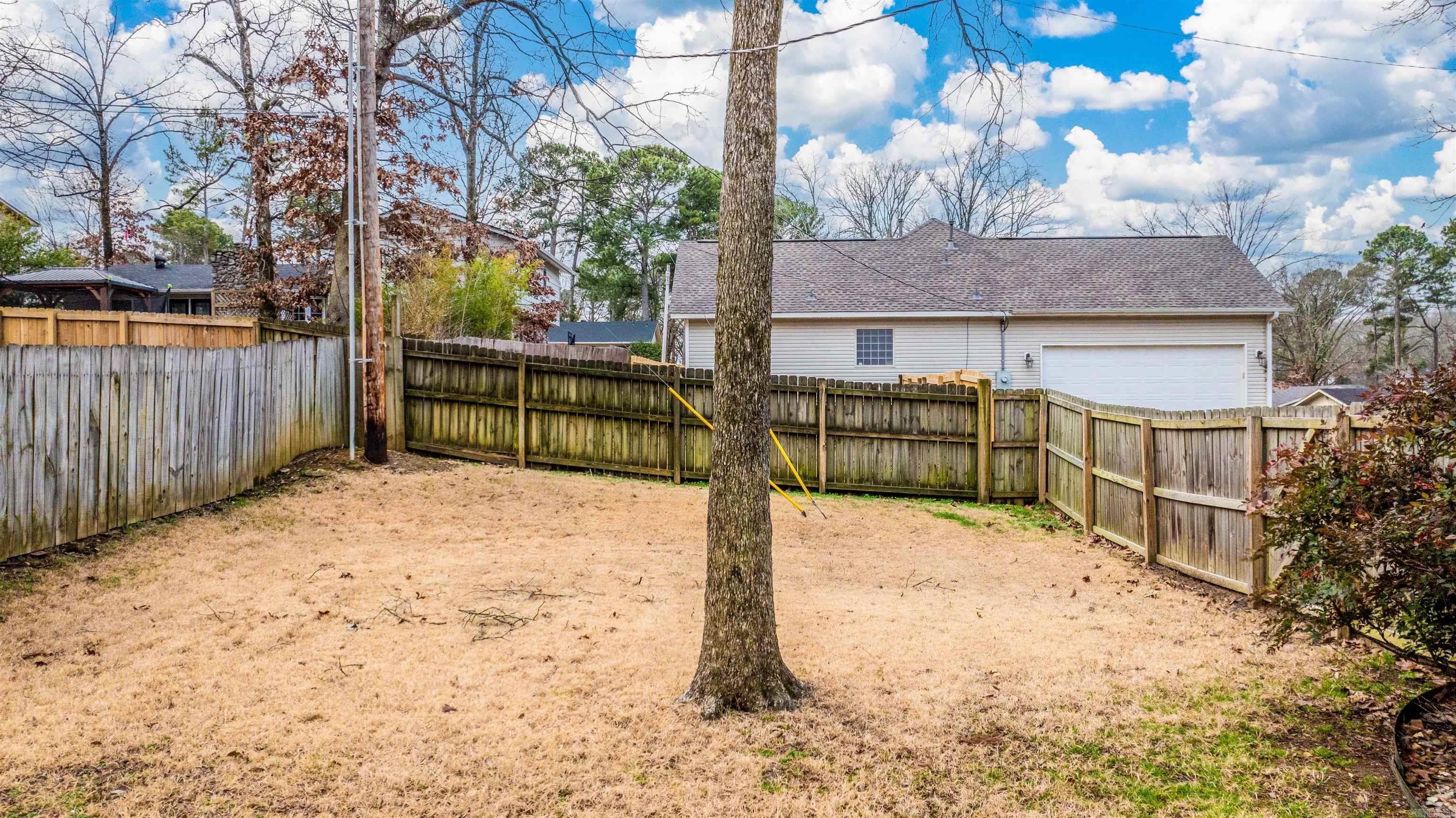 STURBRIDGE - Residential