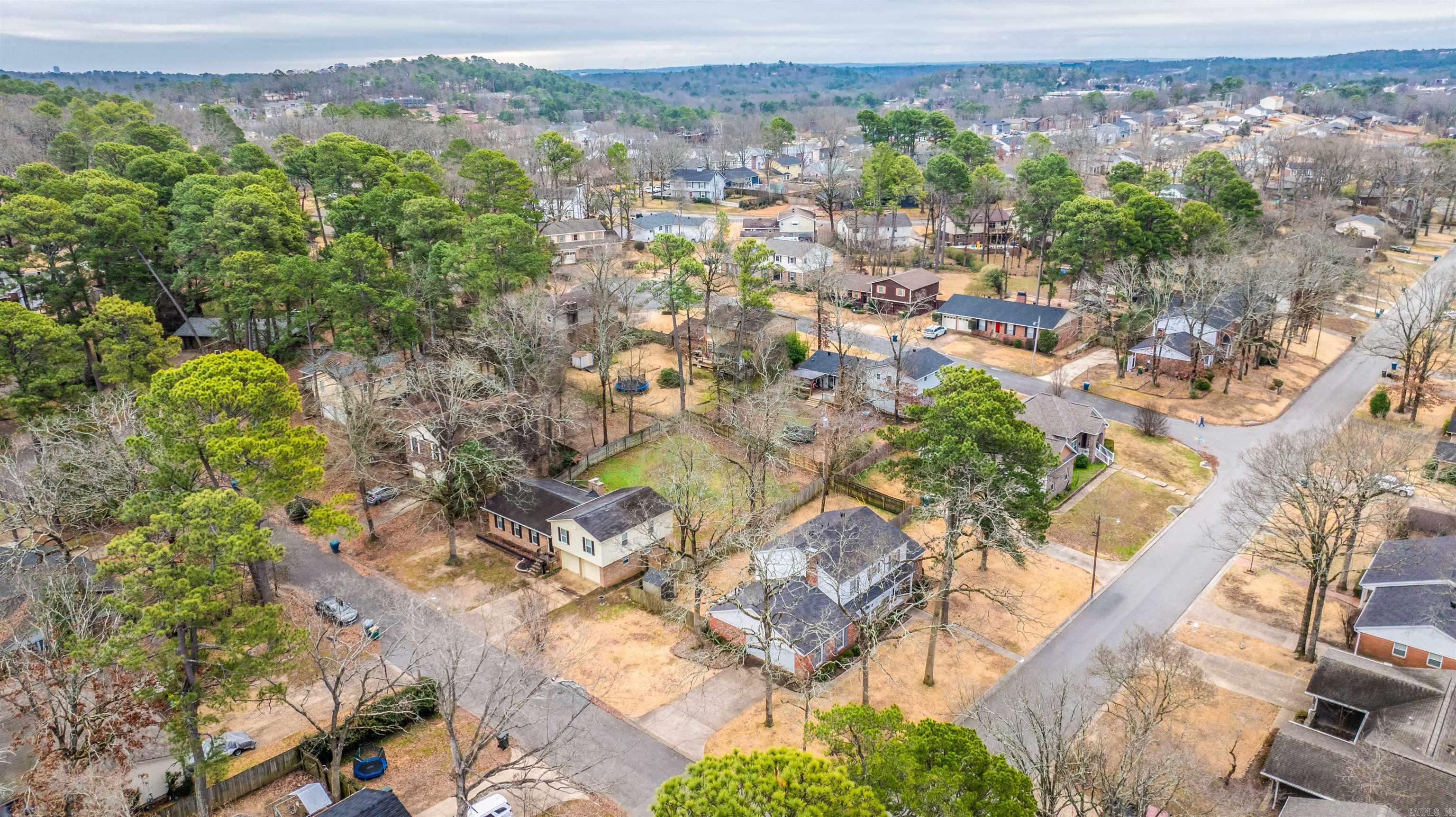 STURBRIDGE - Residential