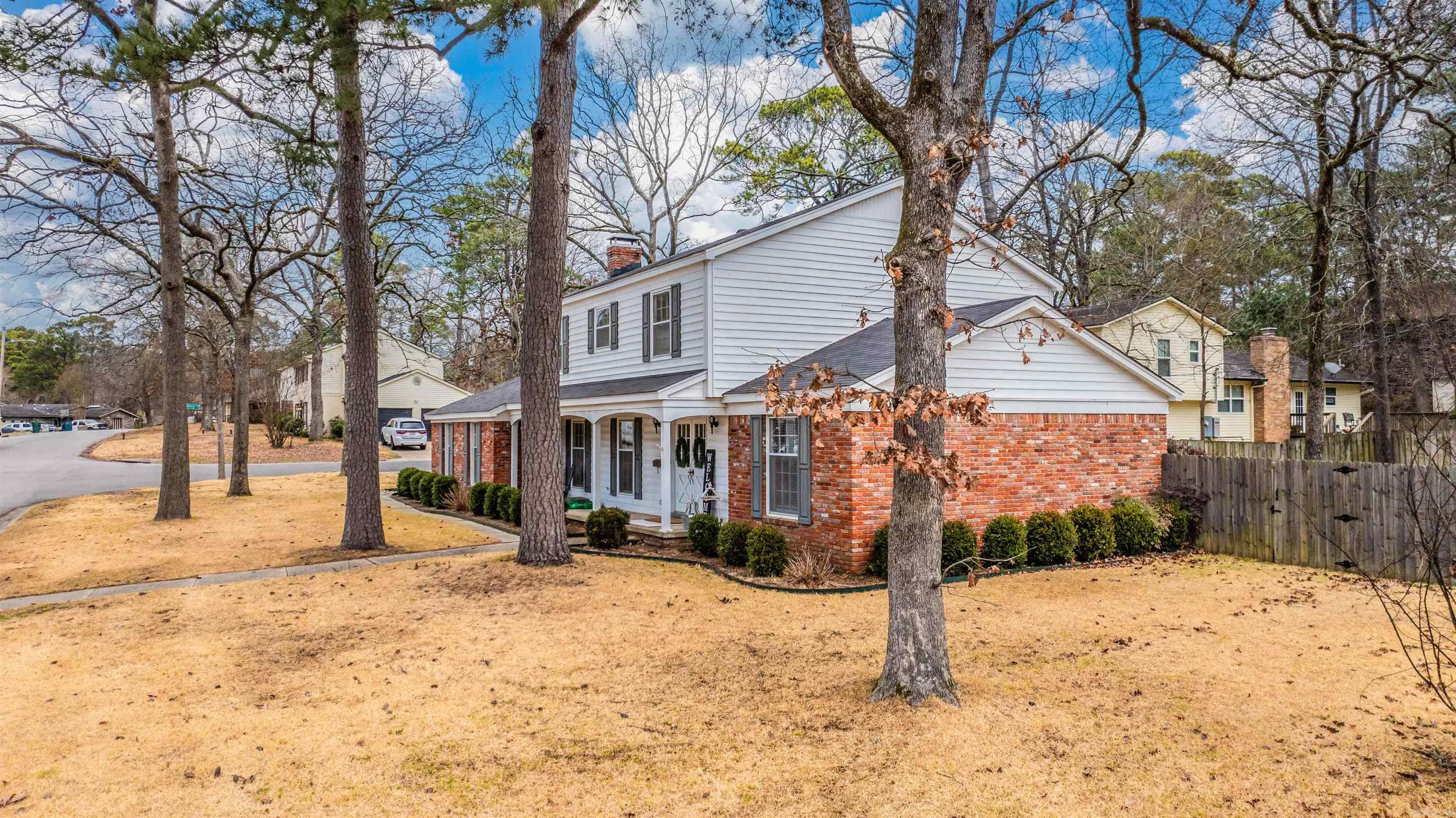 STURBRIDGE - Residential