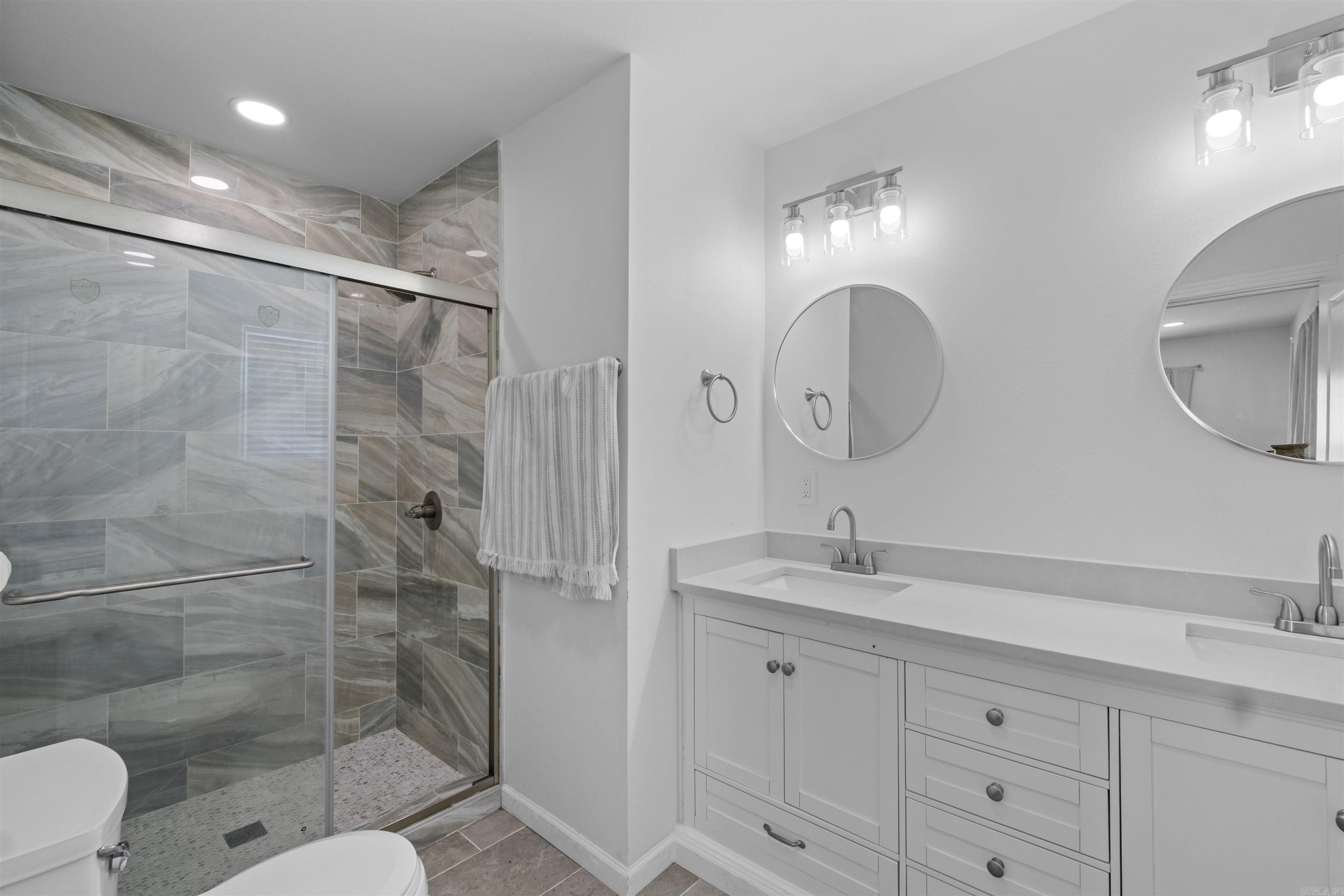 WALNUT VALLEY - Residential