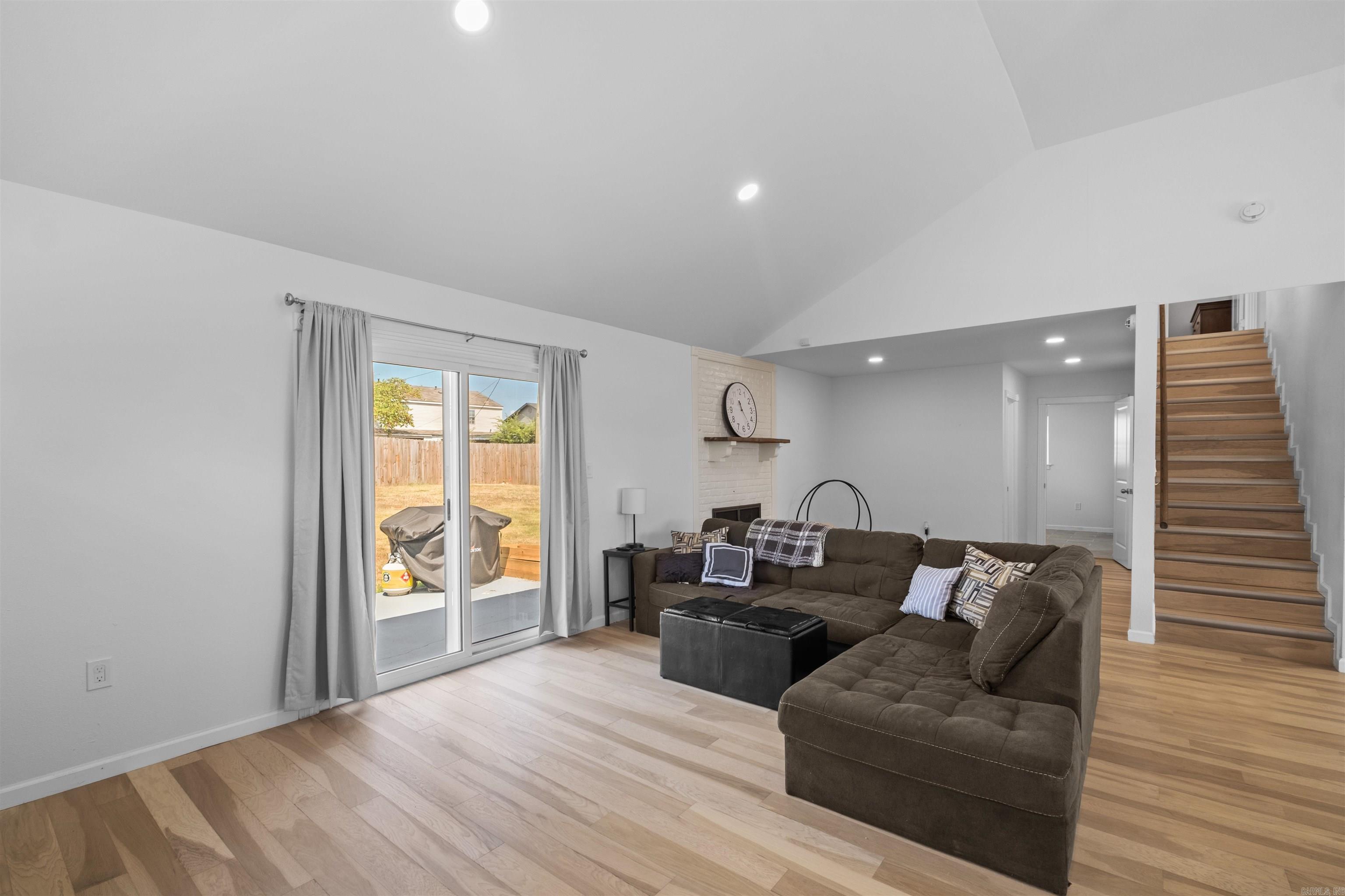 WALNUT VALLEY - Residential