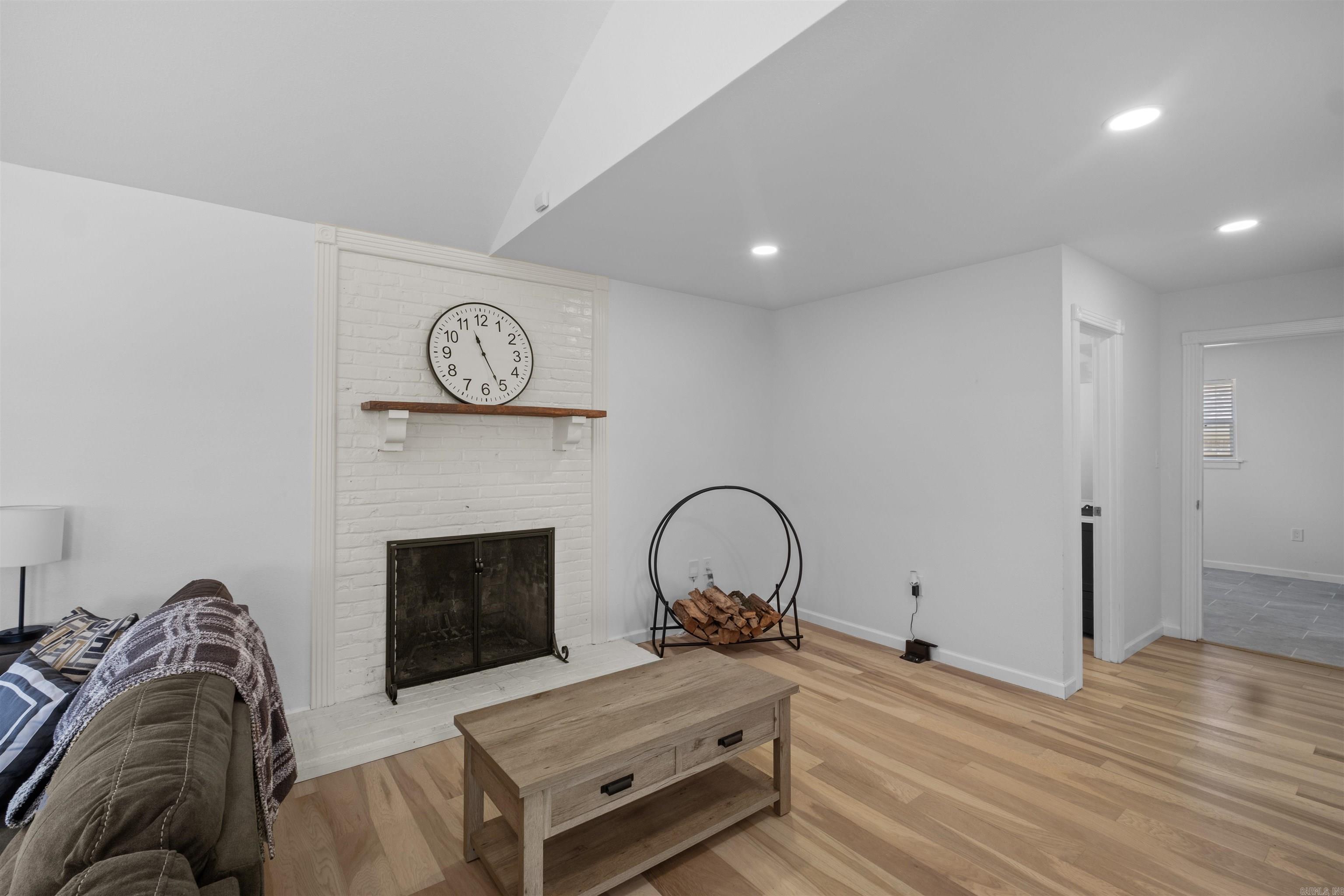 WALNUT VALLEY - Residential