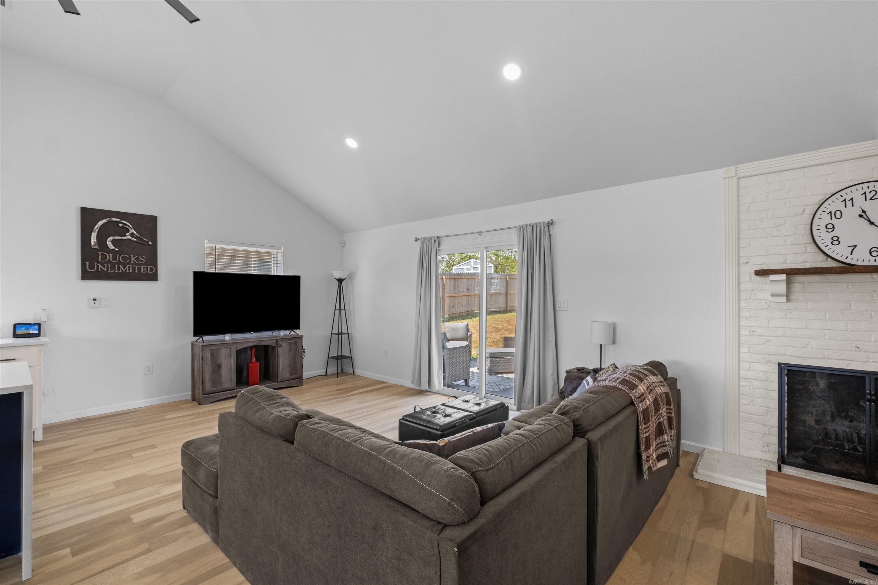 WALNUT VALLEY - Residential