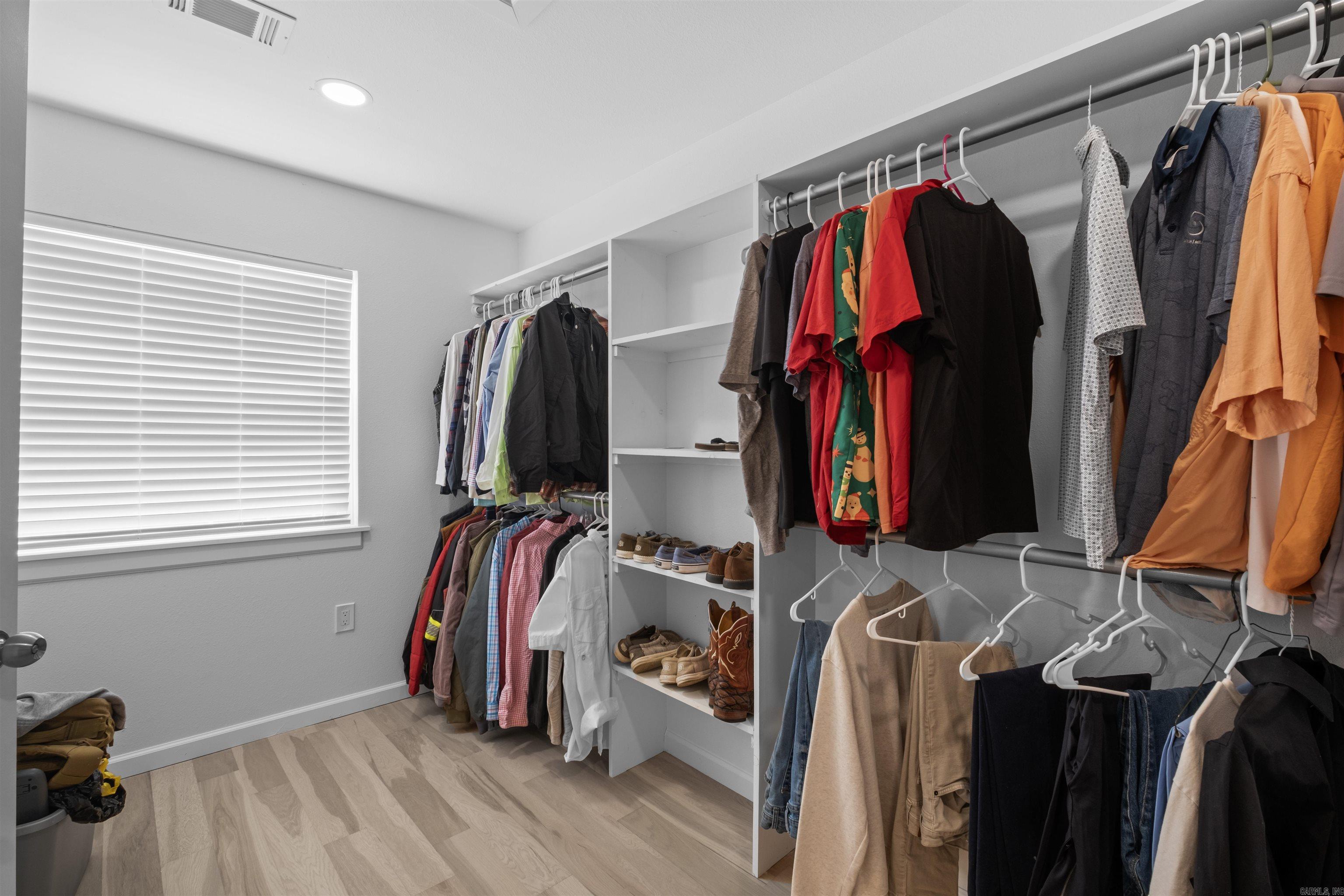WALNUT VALLEY - Residential