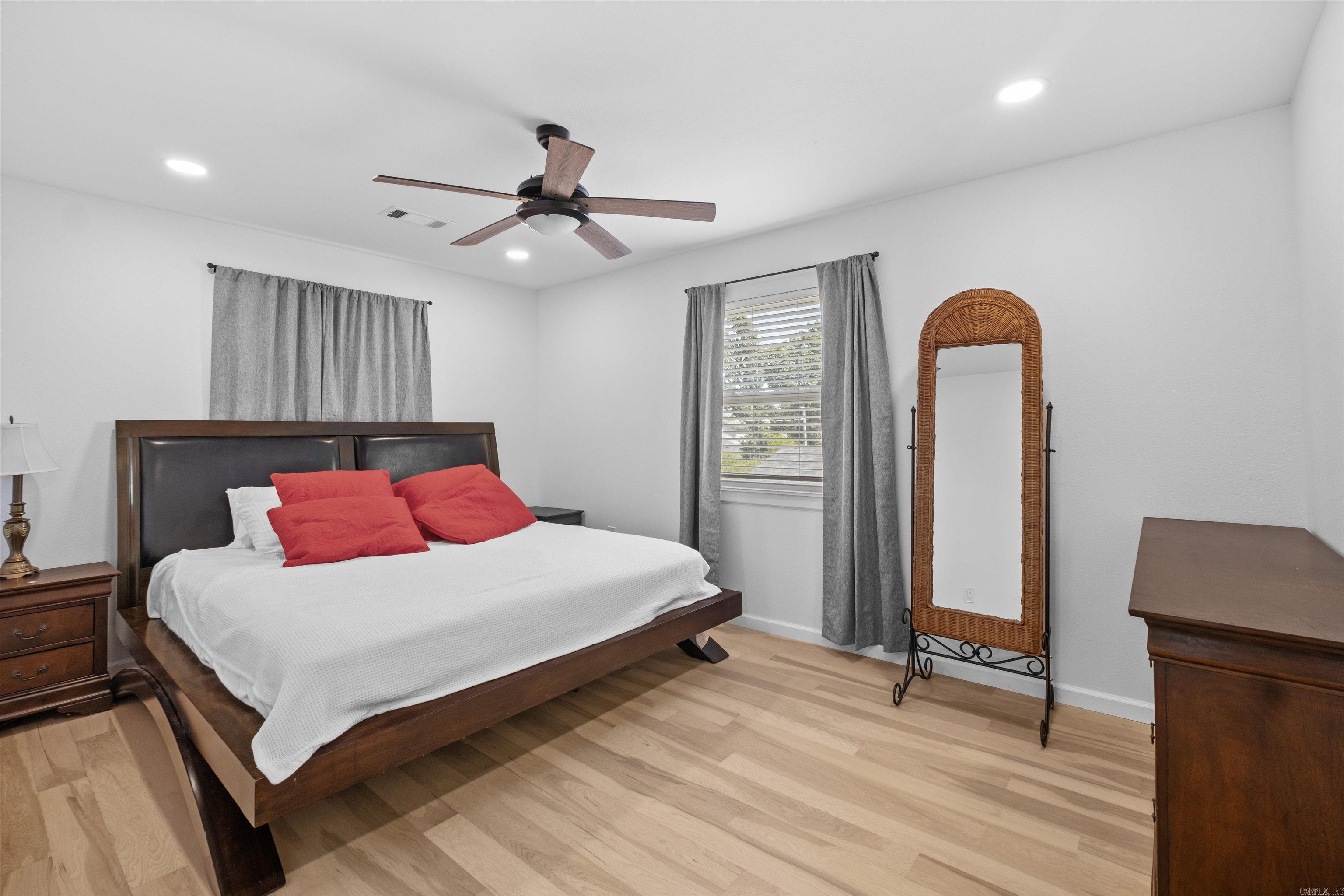 WALNUT VALLEY - Residential