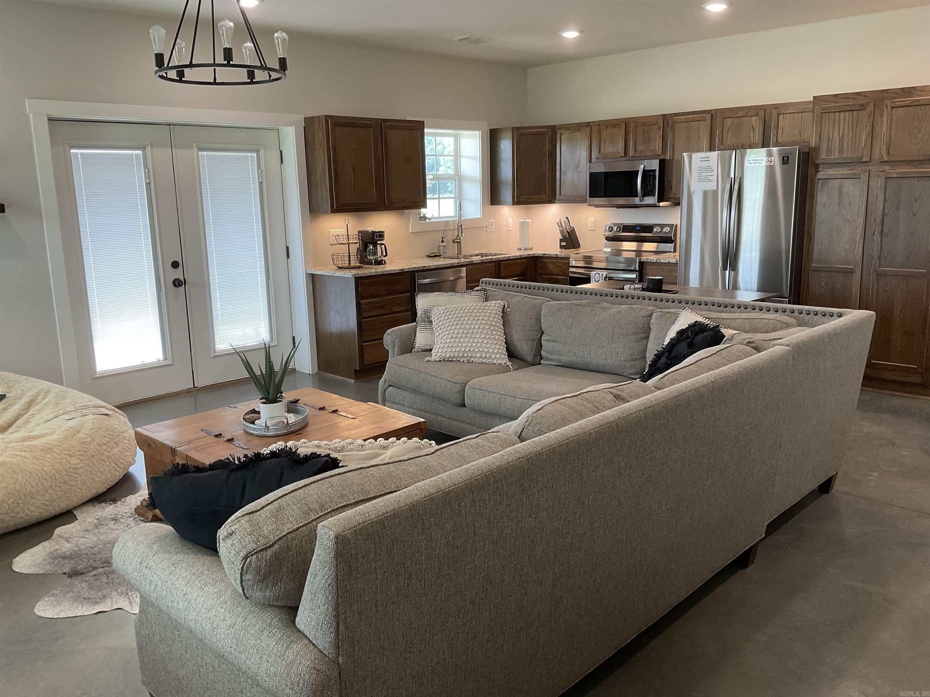 BEEBE - Residential