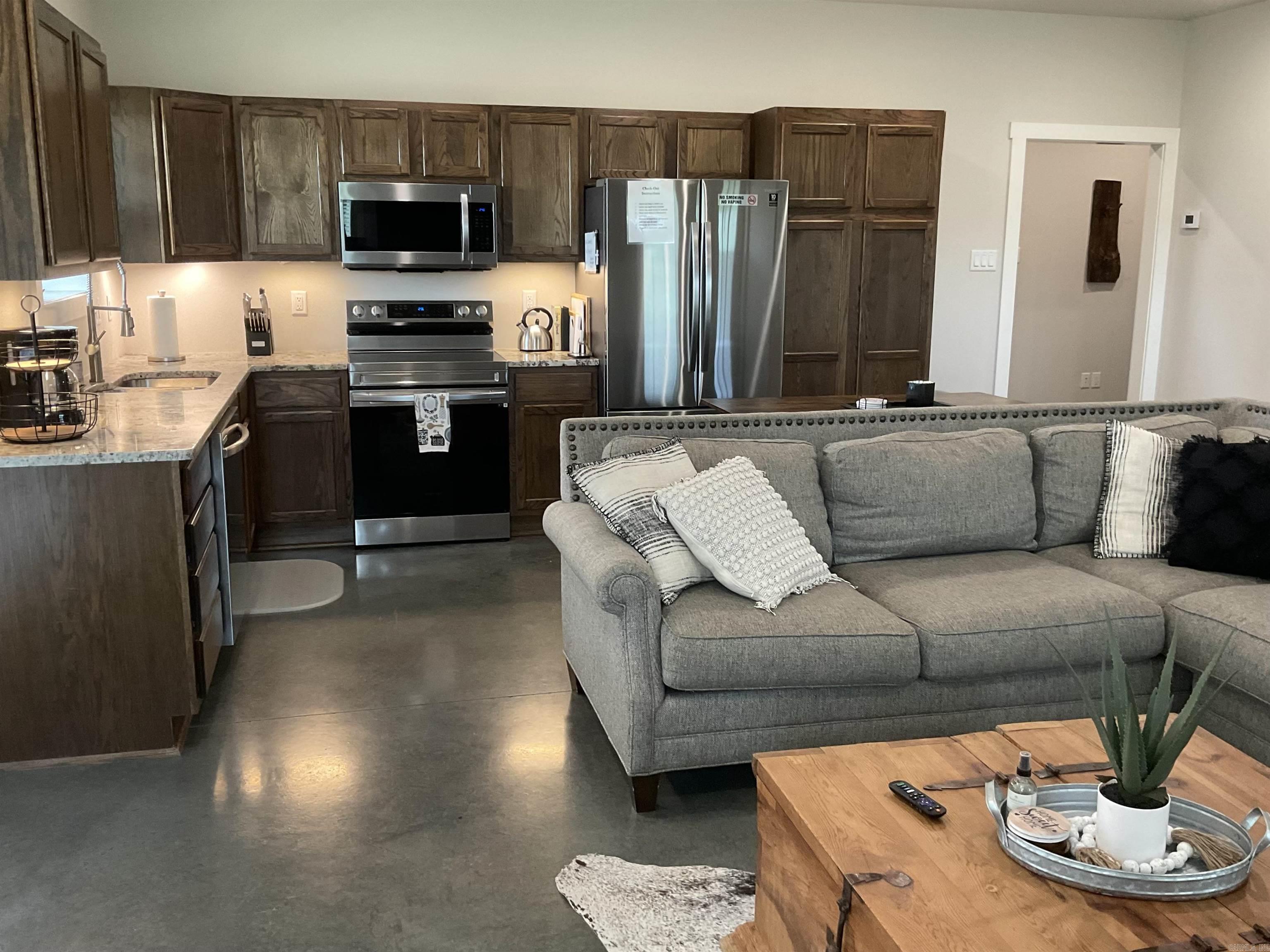 BEEBE - Residential