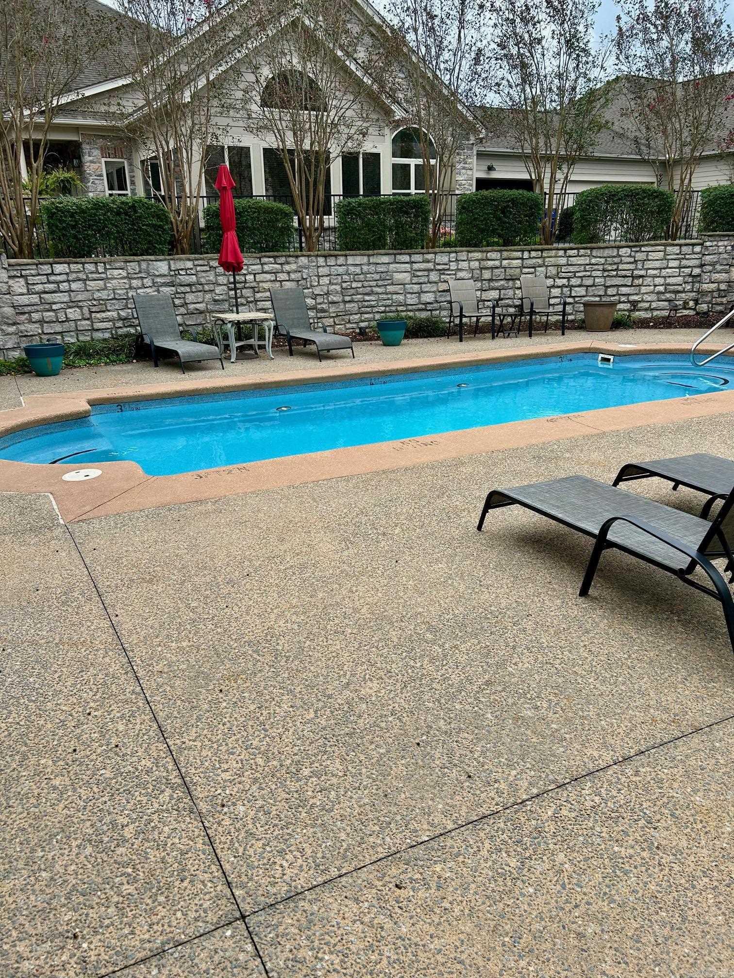 MOUNTAIN TERRACE ESTATES TOWNHOM - Residential