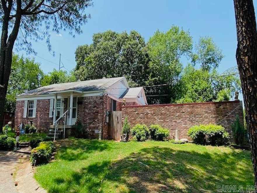 Check out this home that sits alone in a Cul-de-sac. Bonus: Extra Lot is included with an acceptable offer! (Lot 9 Block 39 .12 acres). See agent notes. 2-3 Beds w/ Full Bath. Living Room with Door that leads to the Inground Pool and Large fenced in Patio. Eat-In Kitchen leads to Laundry Room. All bedroom on same side of home. Perfect for Homeowner or Investor. Property is sold "As Is".  See agent remarks.