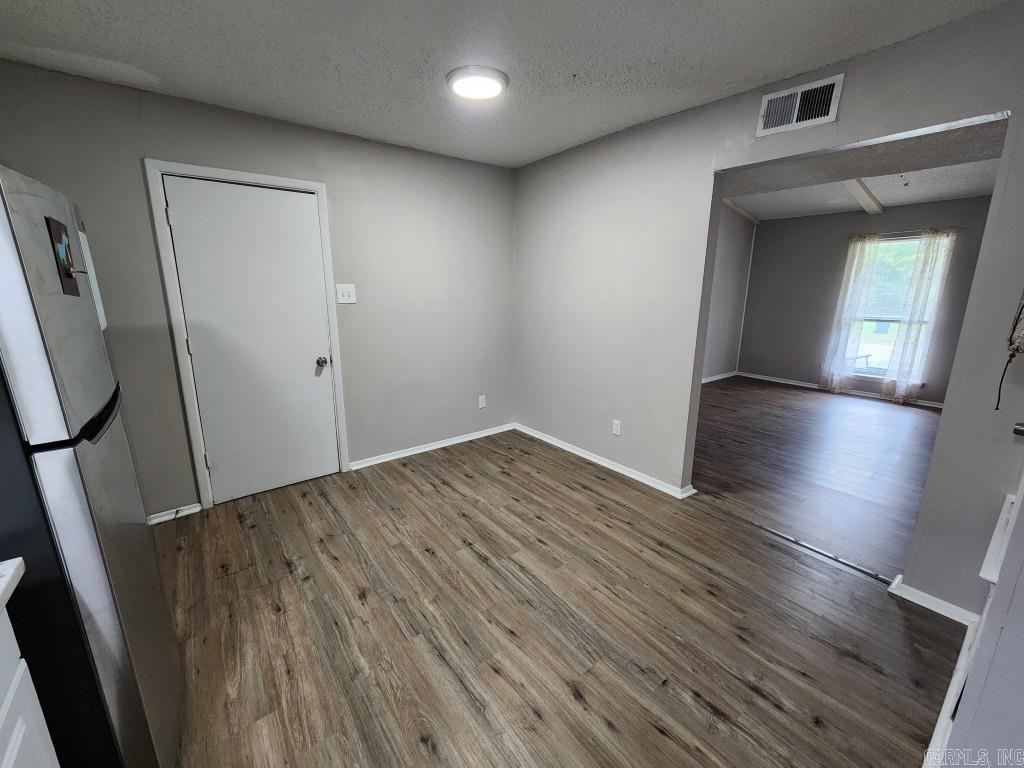 COUNTRY WOOD - Residential