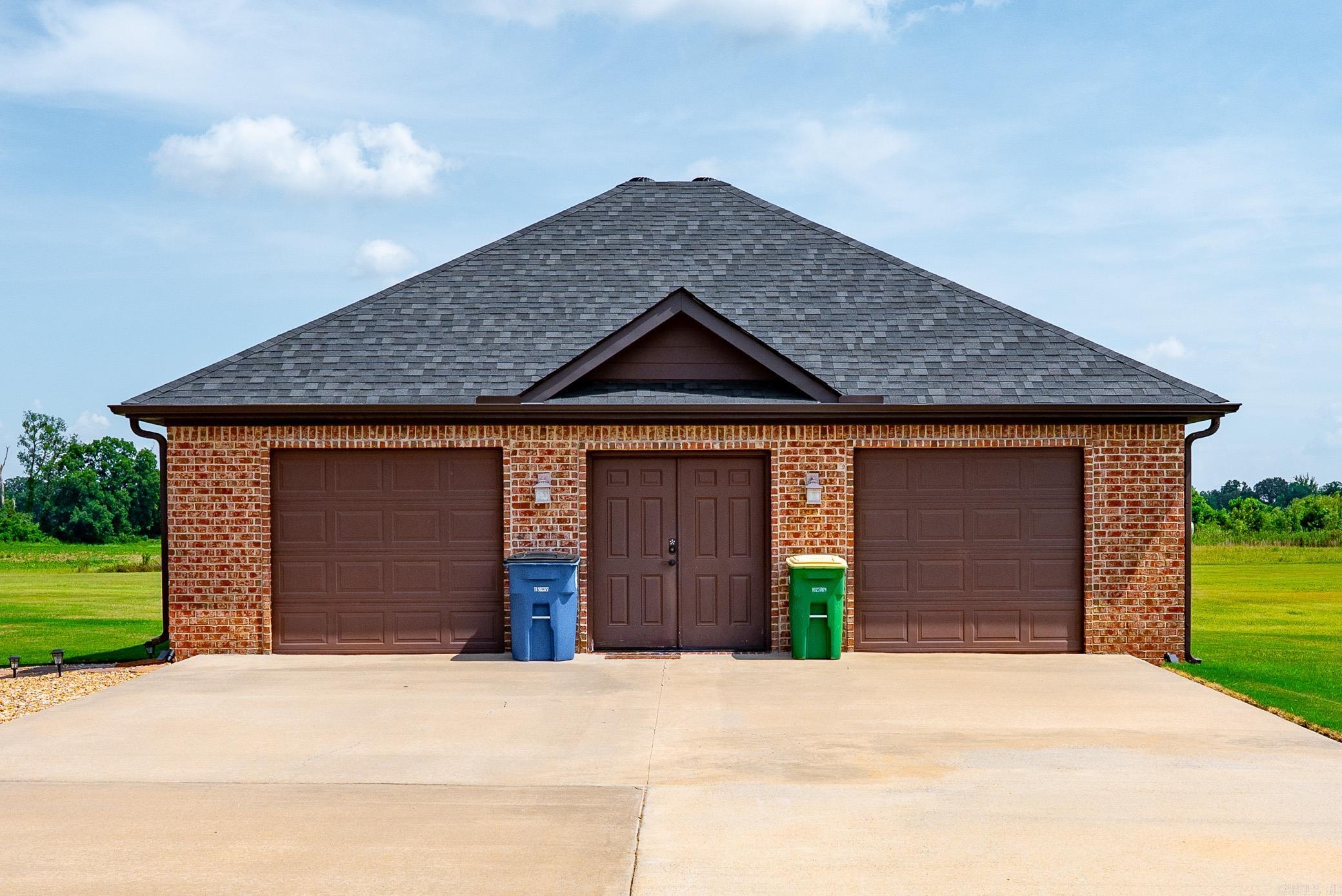 ASHLEY DOWNS - Residential