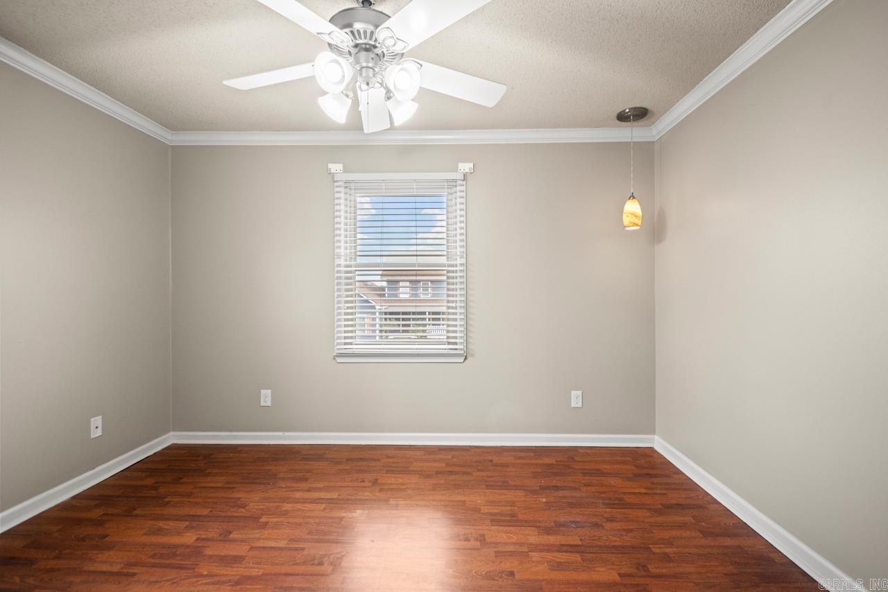 FAIRWAY PARK - Residential