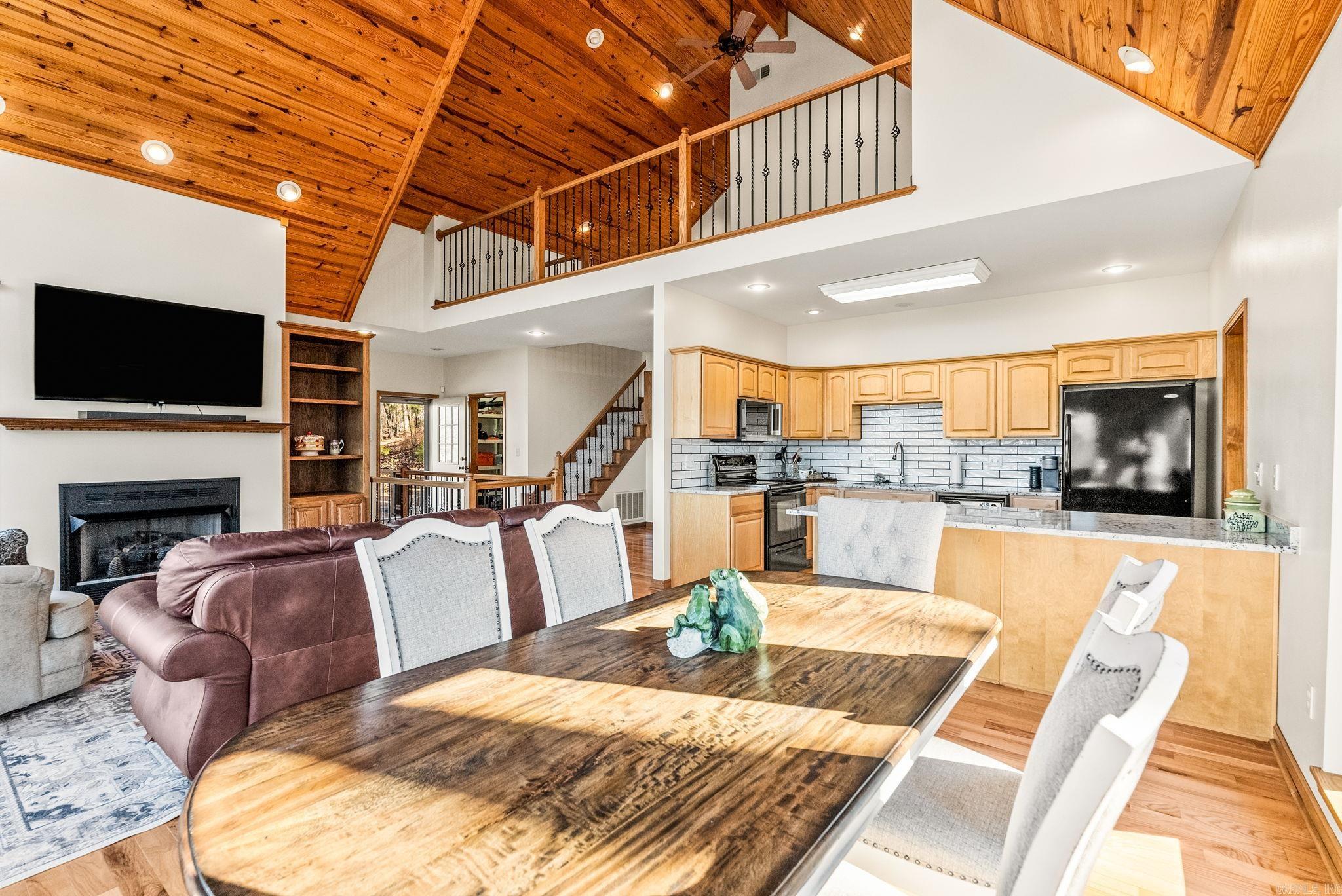 VISTA BAY - Residential