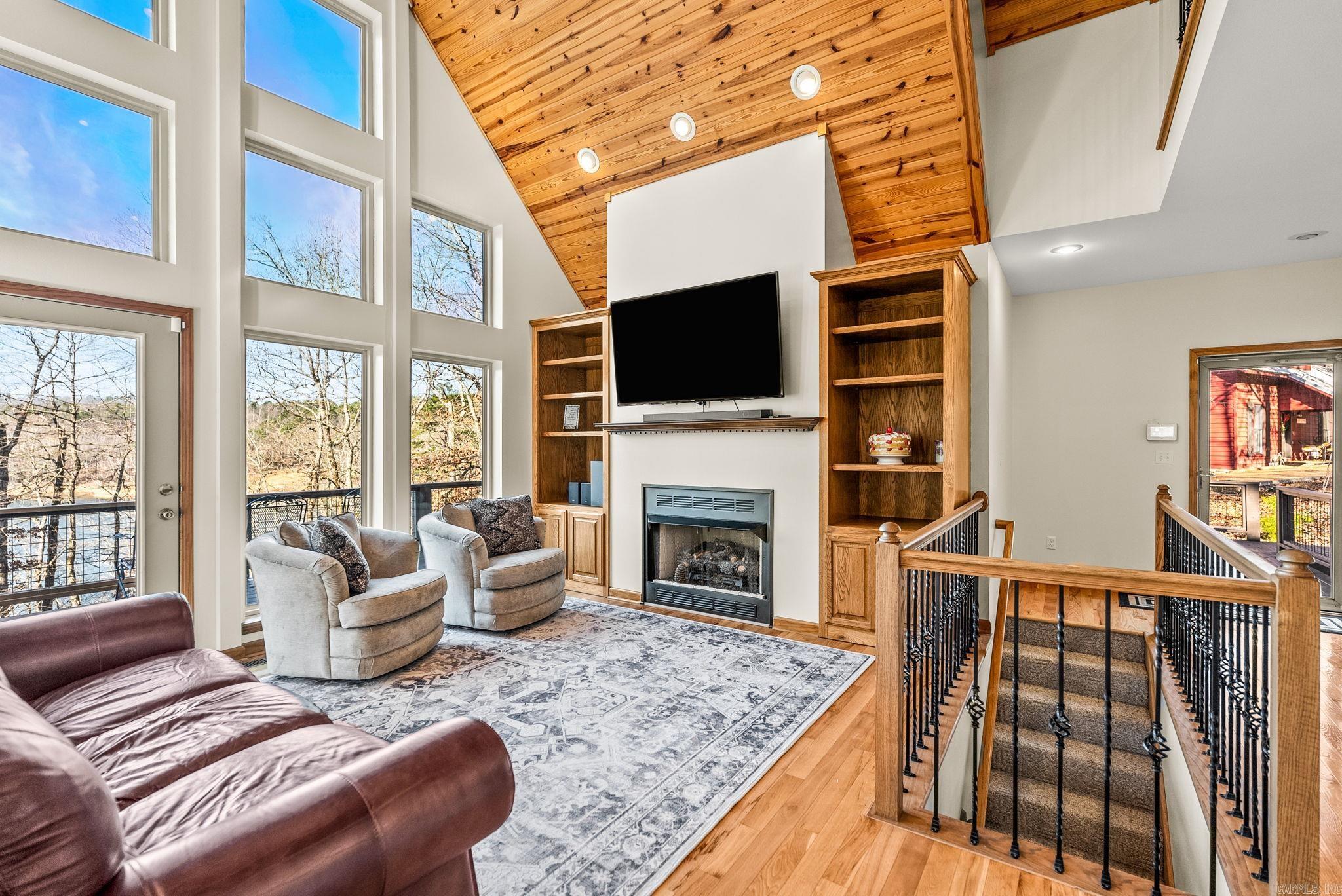 VISTA BAY - Residential