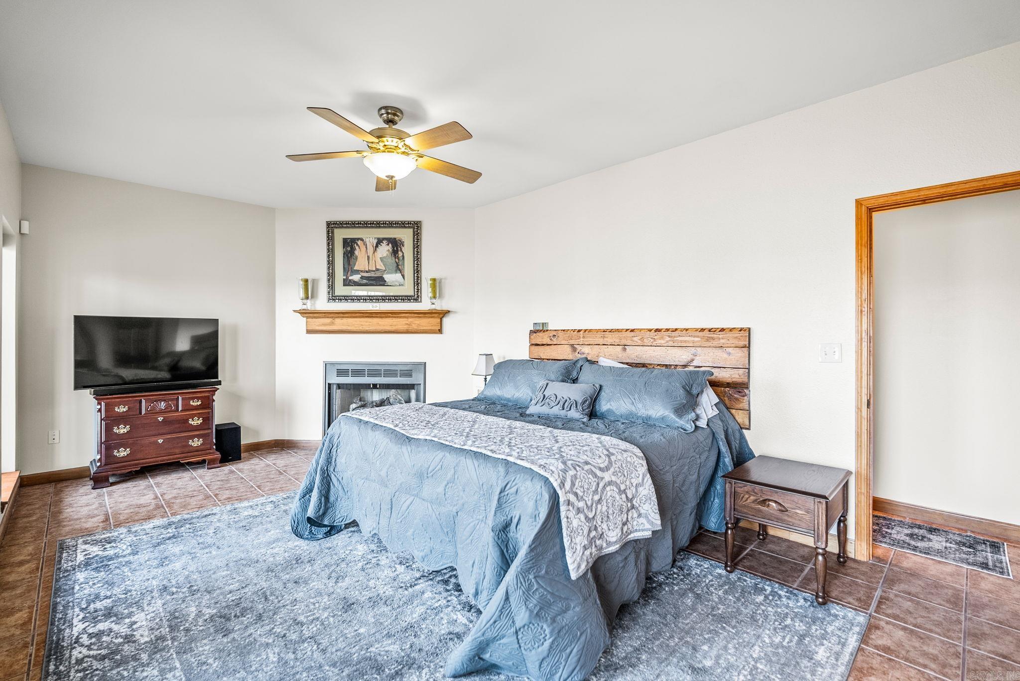 VISTA BAY - Residential