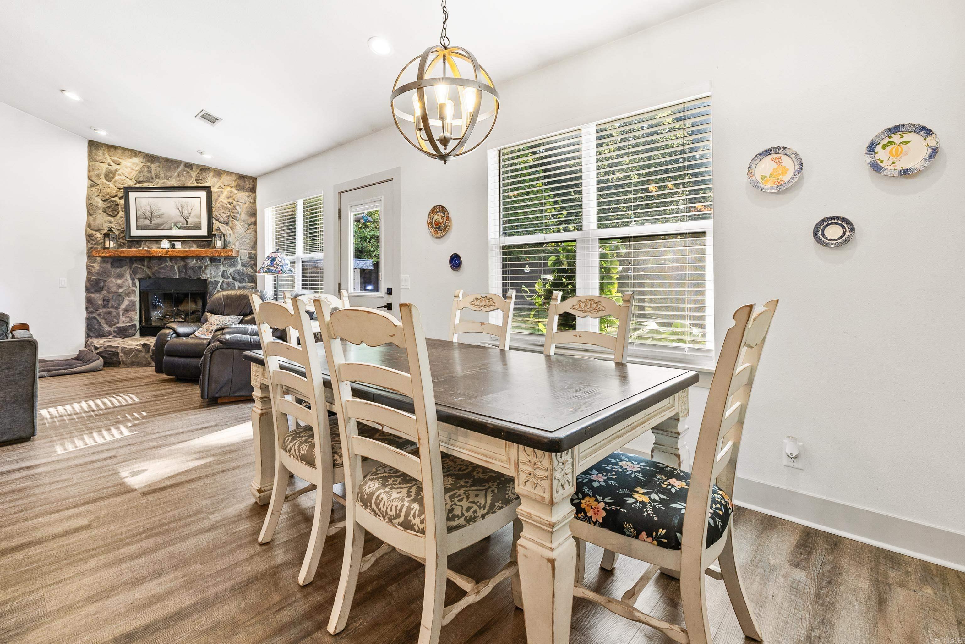 HARDWOOD HILLS - Residential