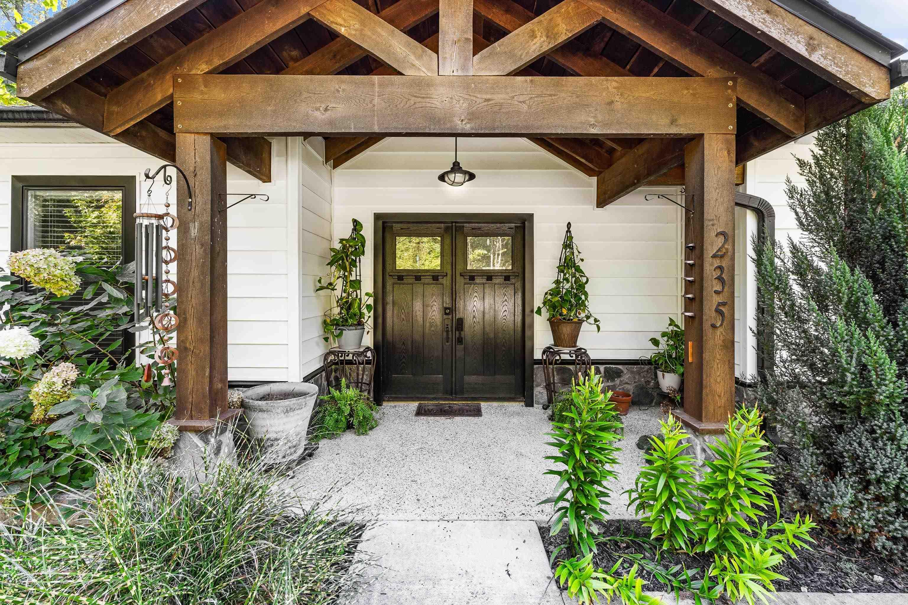 HARDWOOD HILLS - Residential